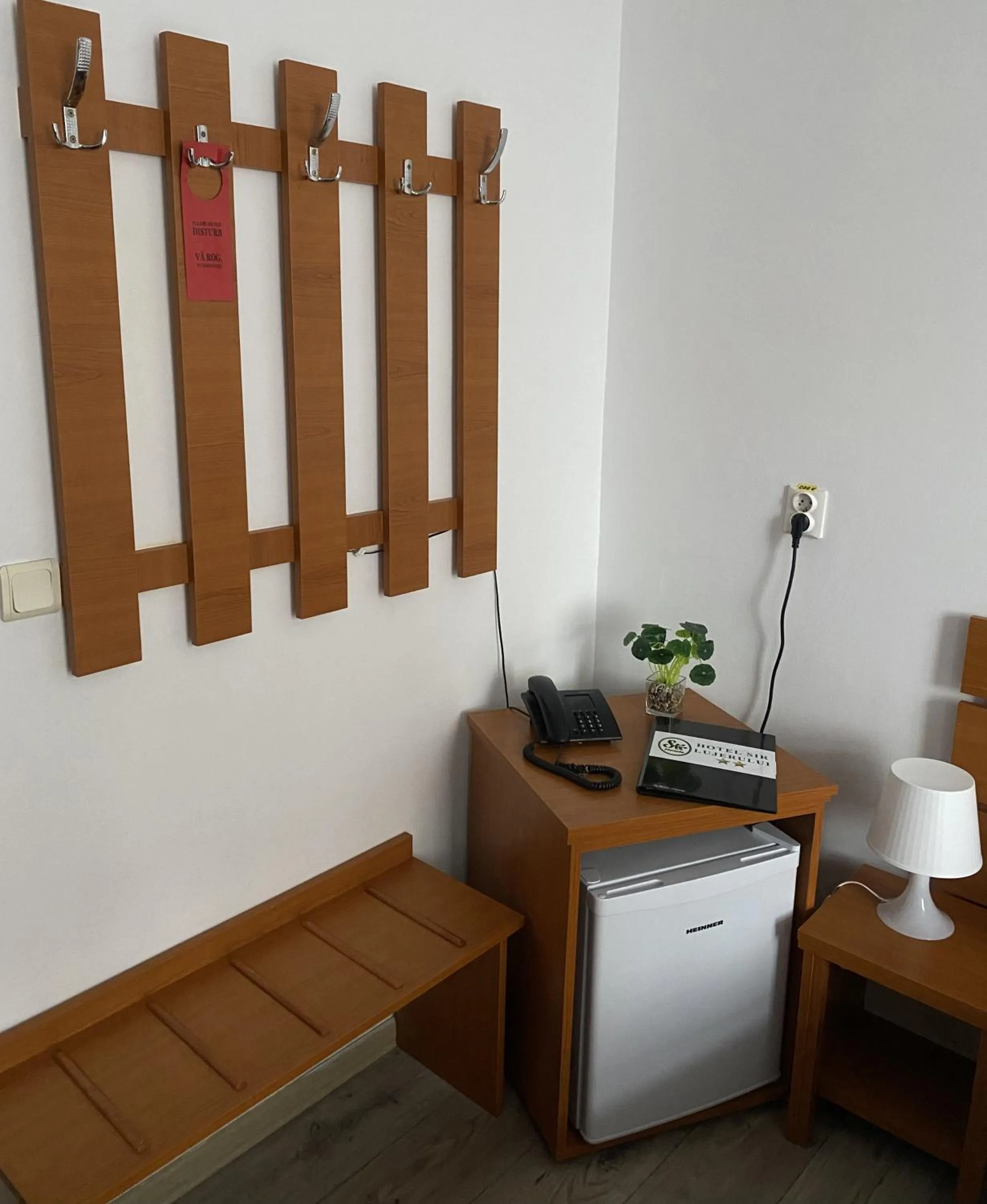 Photo of the whole room in Hotel Sir Lujerului