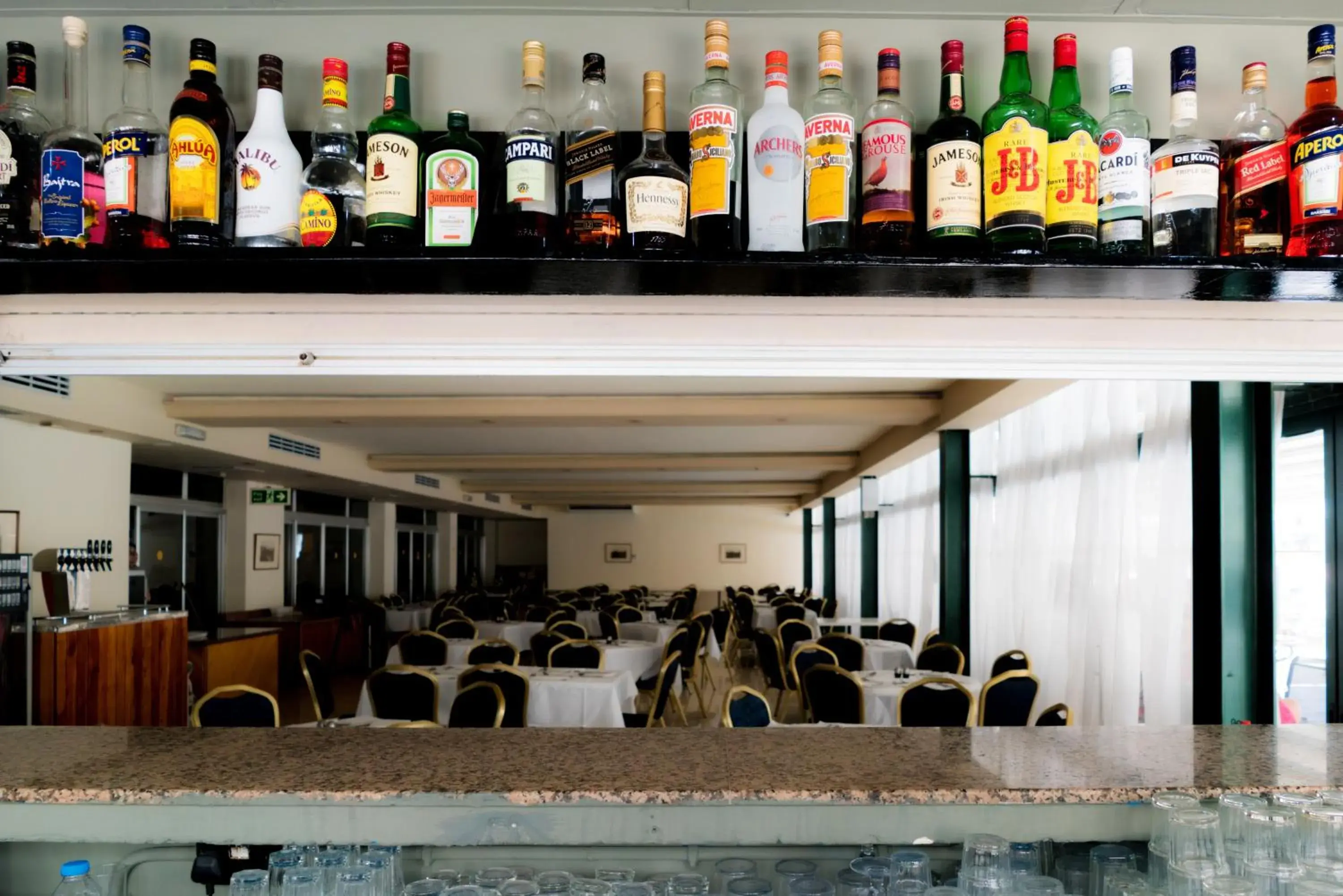 Lounge or bar in Topaz Hotel Lounge or bar in Topaz Hotel