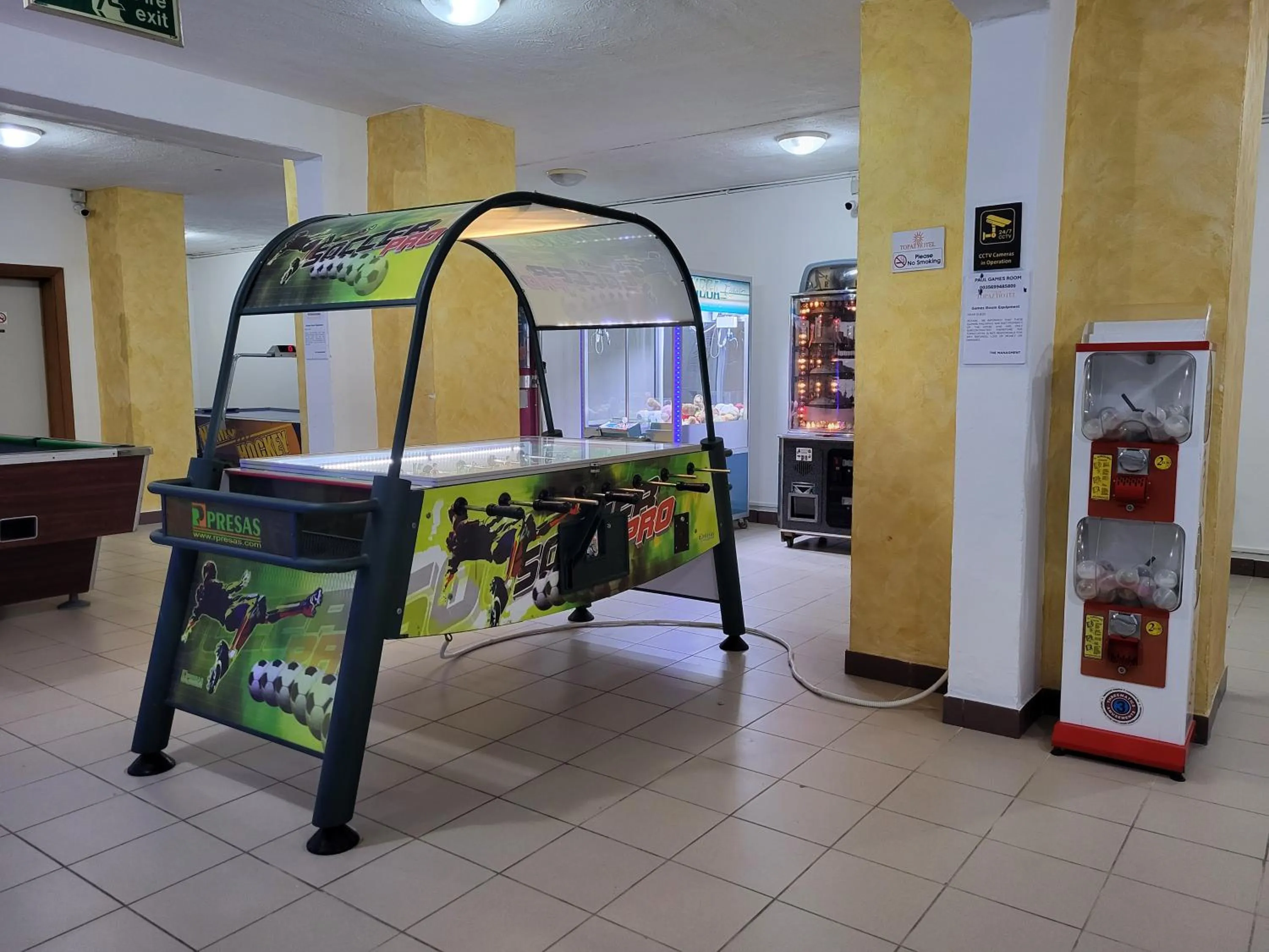 Game Room in Topaz Hotel