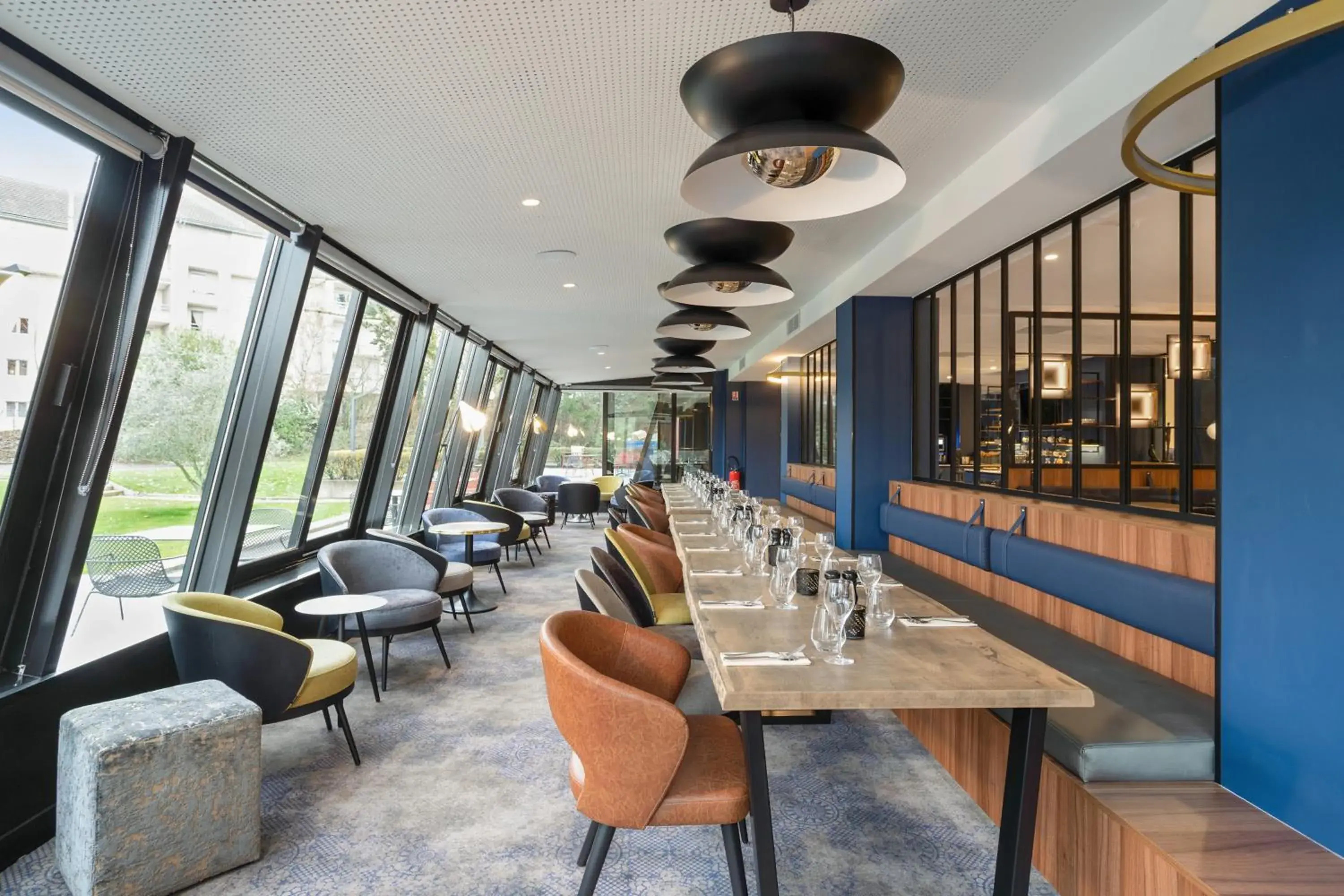 Restaurant/places to eat in Appart'City Collection Genève Aéroport - Ferney Voltaire Restaurant/places to eat in Appart'City Collection Genève Aéroport - Ferney Voltaire