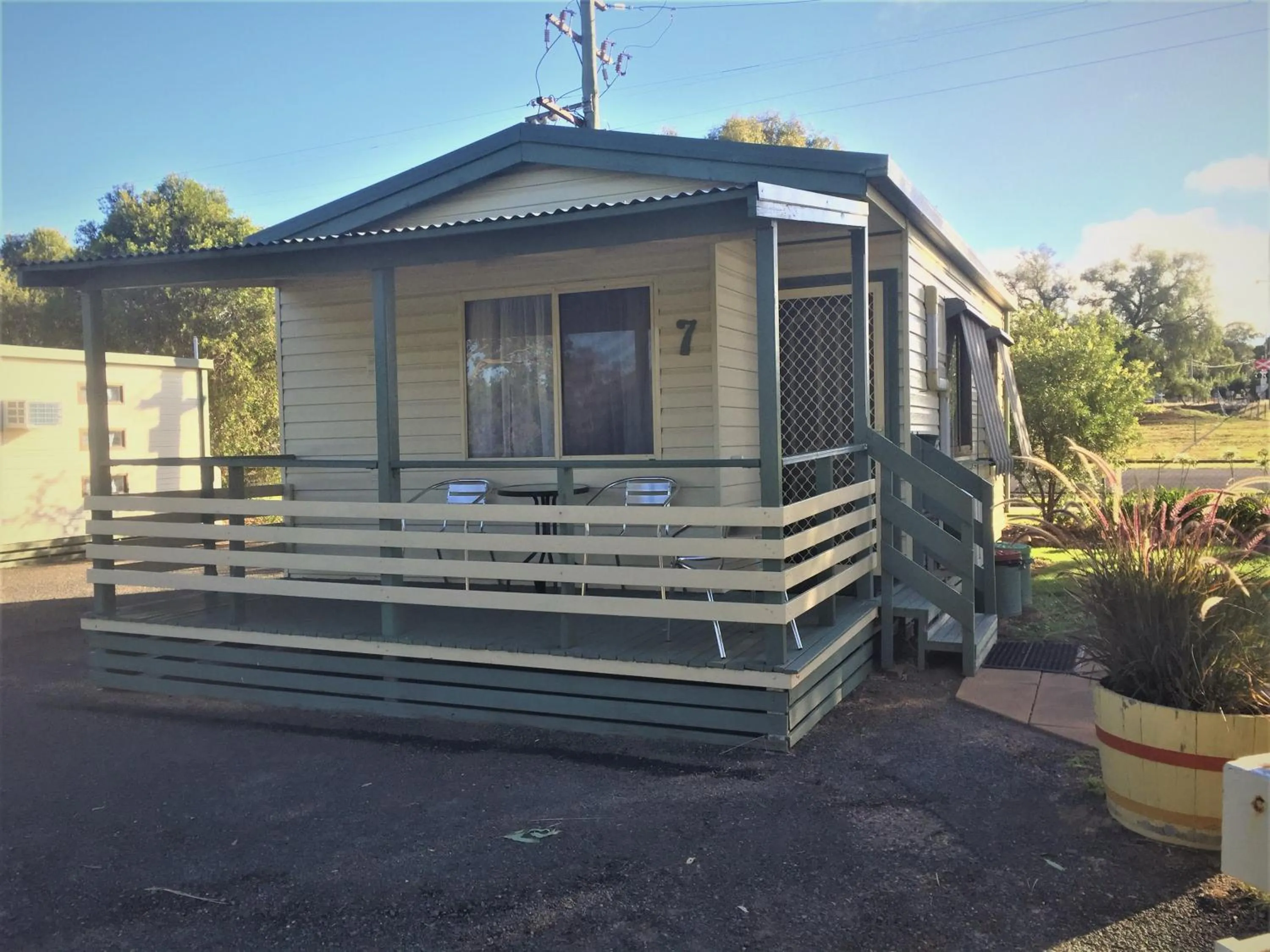 Property building in Junee Tourist Park