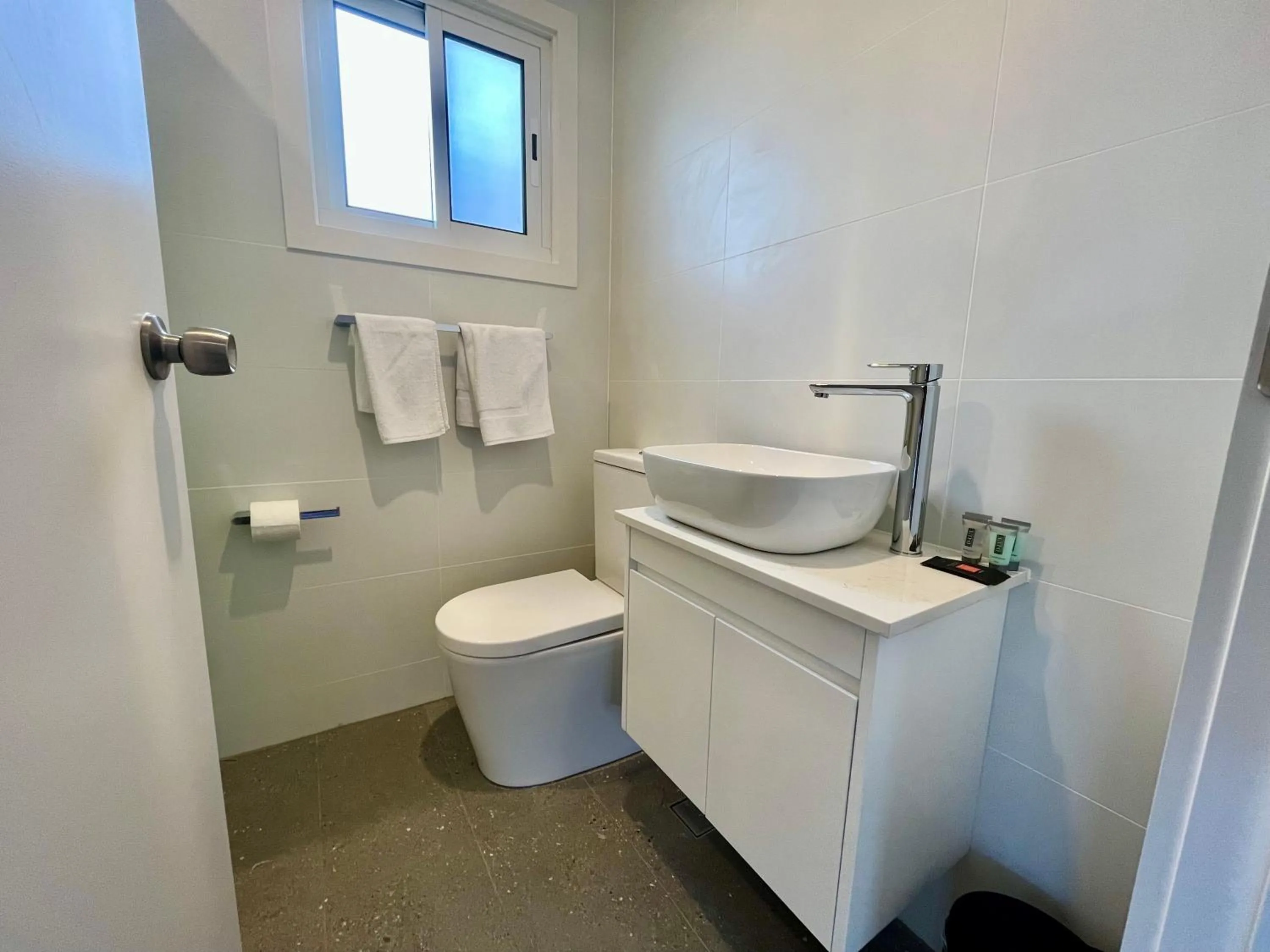 Toilet in Junee Tourist Park