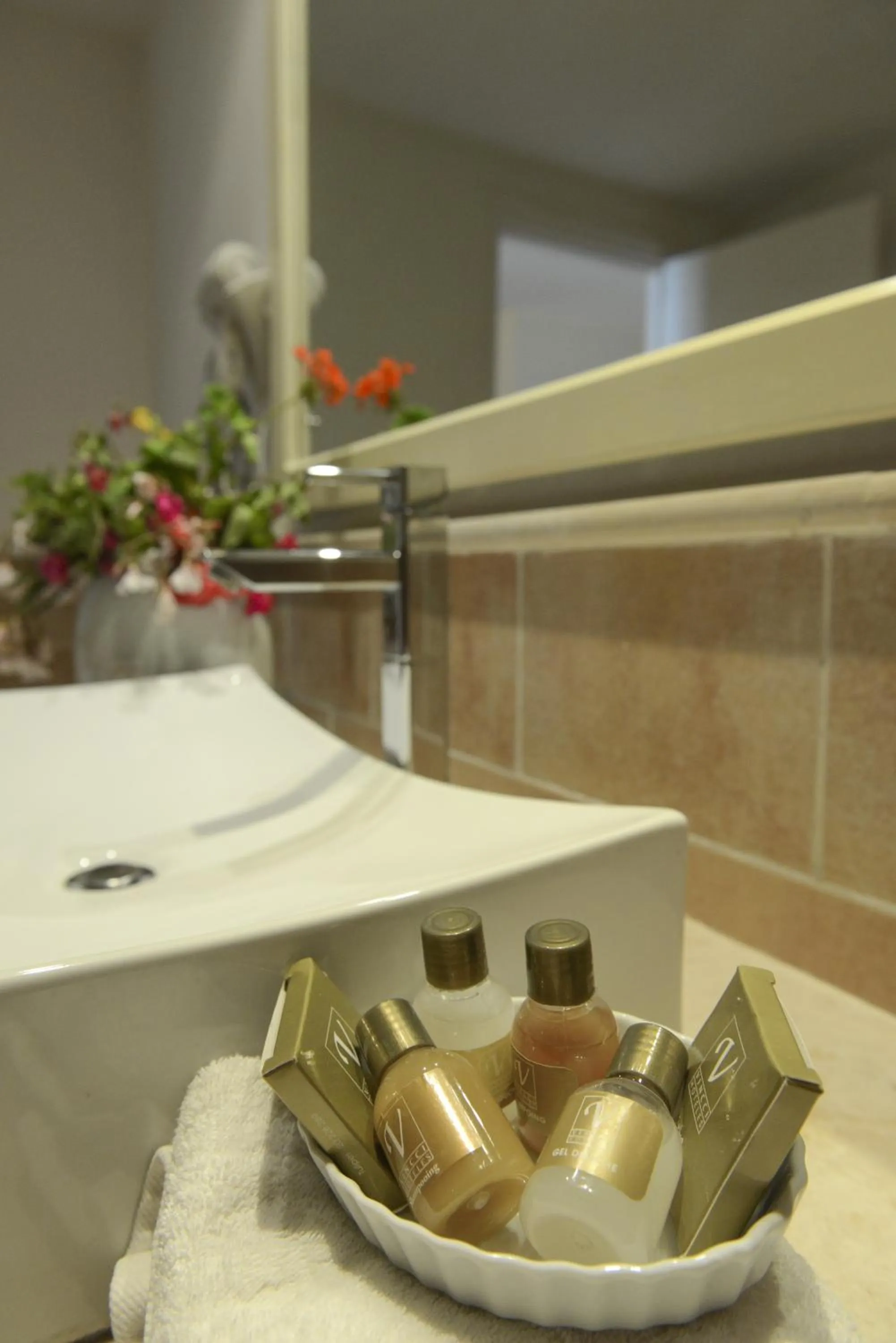 Bathroom in Vincci Safira Palms