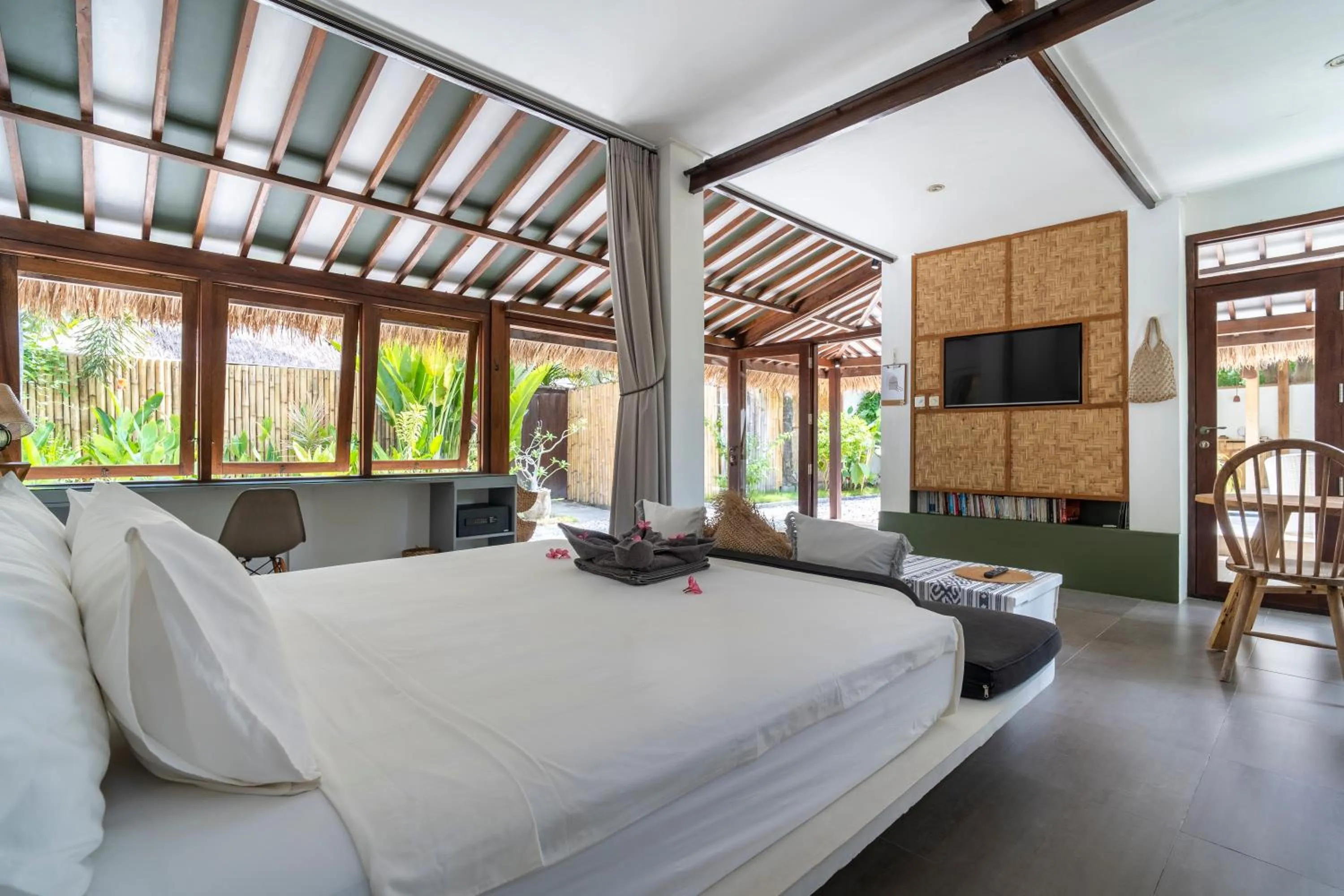 Bed in Villa Maiya