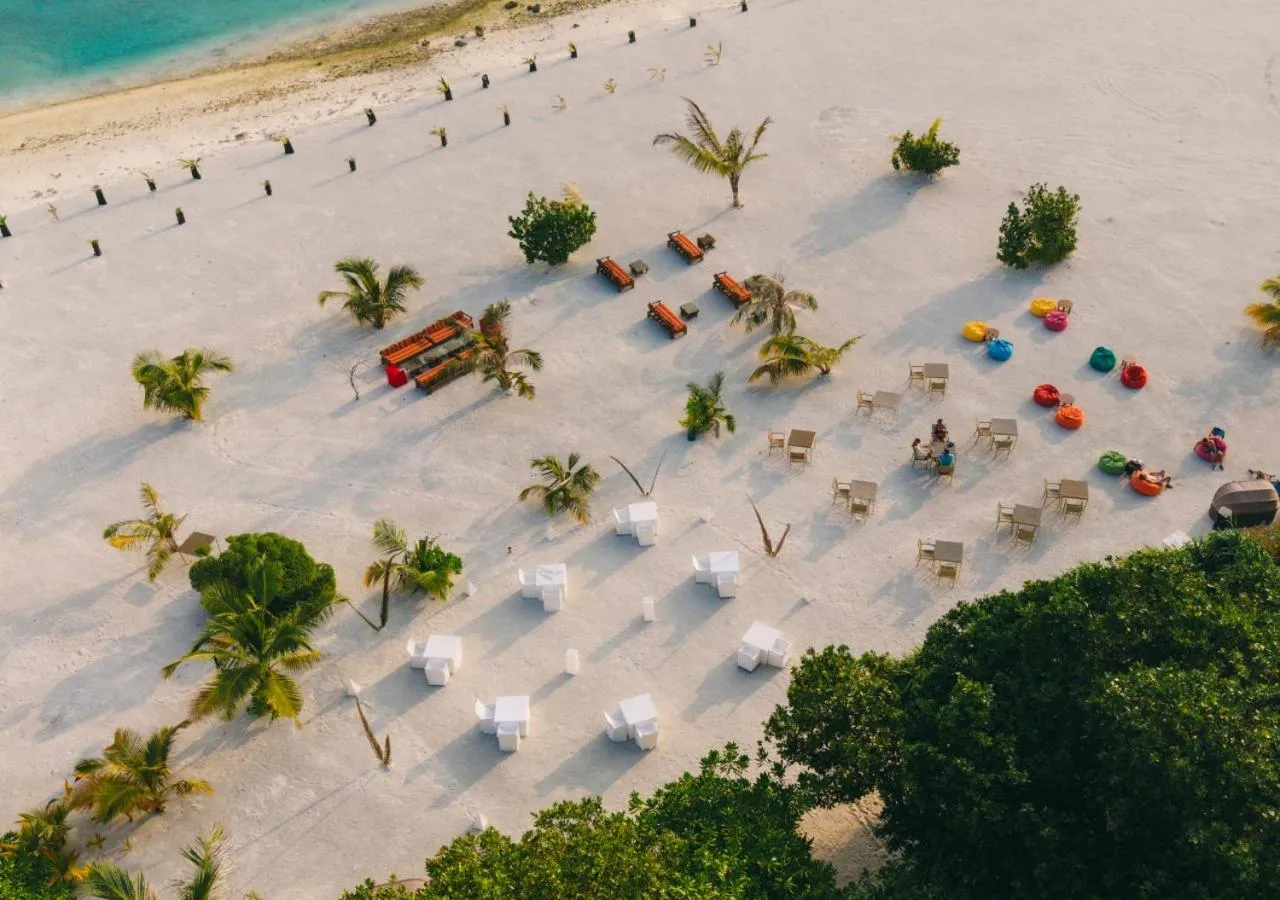 Lounge or bar in Cocoon Maldives - All Inclusive