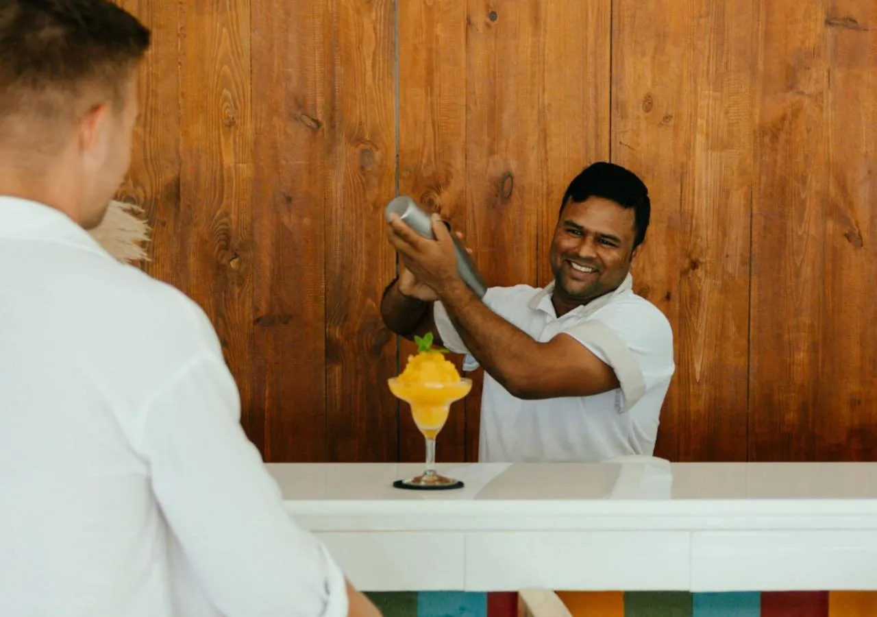 Lounge or bar in Cocoon Maldives - All Inclusive