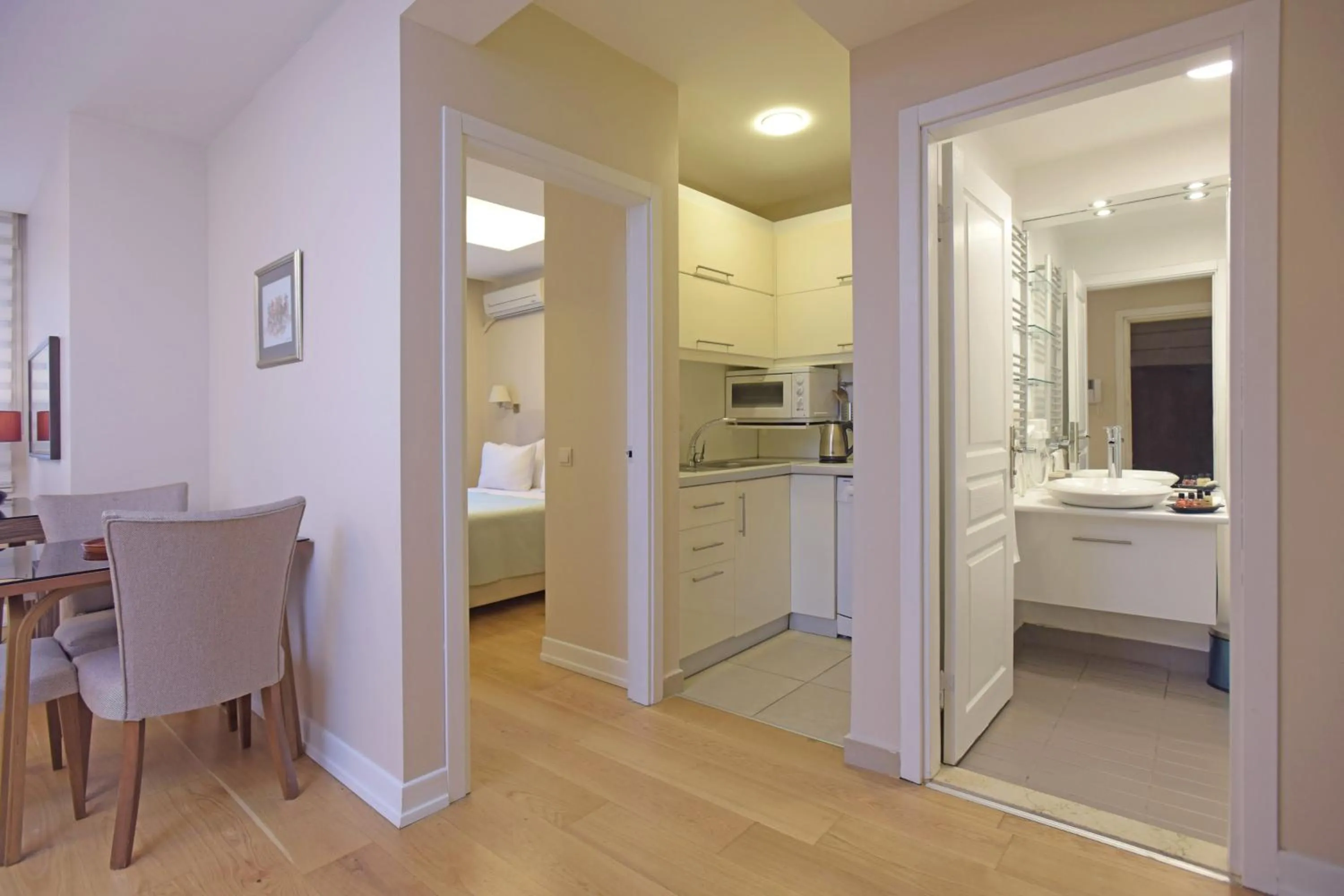 Bed in Cheya Sisli BNB Medical & Business City Center Tesvikiye Suites and Apartments