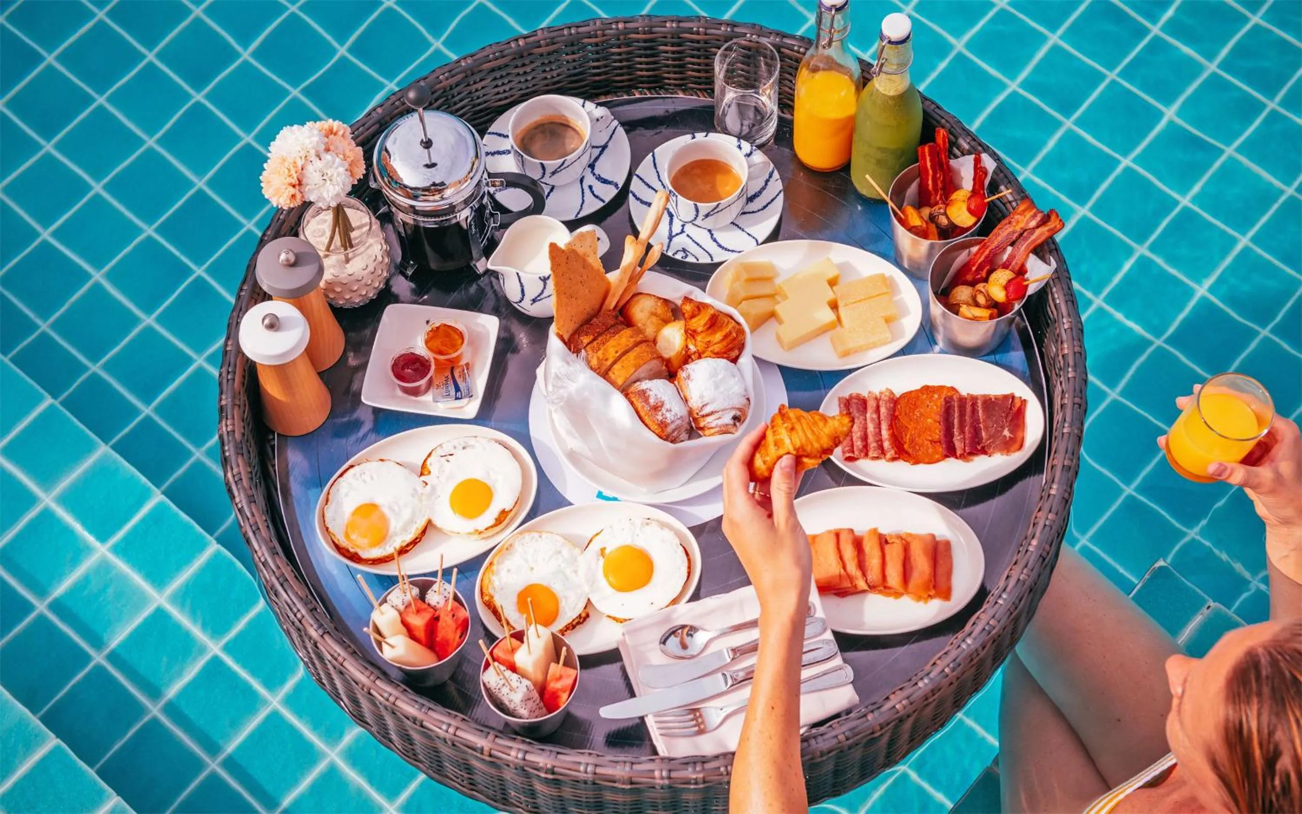 Breakfast in Finolhu, A Seaside Collection Resort, a Member of Design Hotels