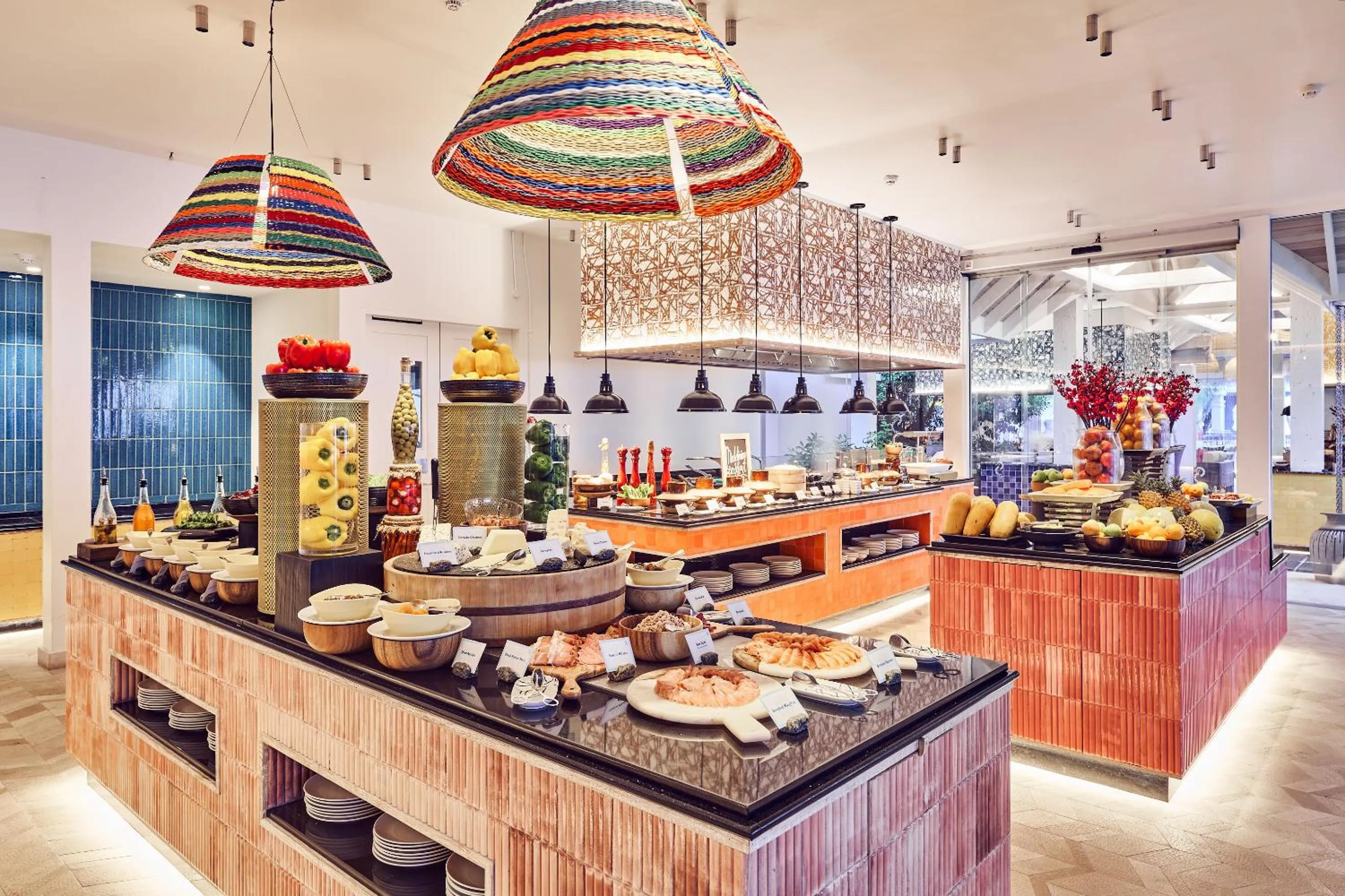 Restaurant/places to eat in Finolhu, A Seaside Collection Resort, a Member of Design Hotels