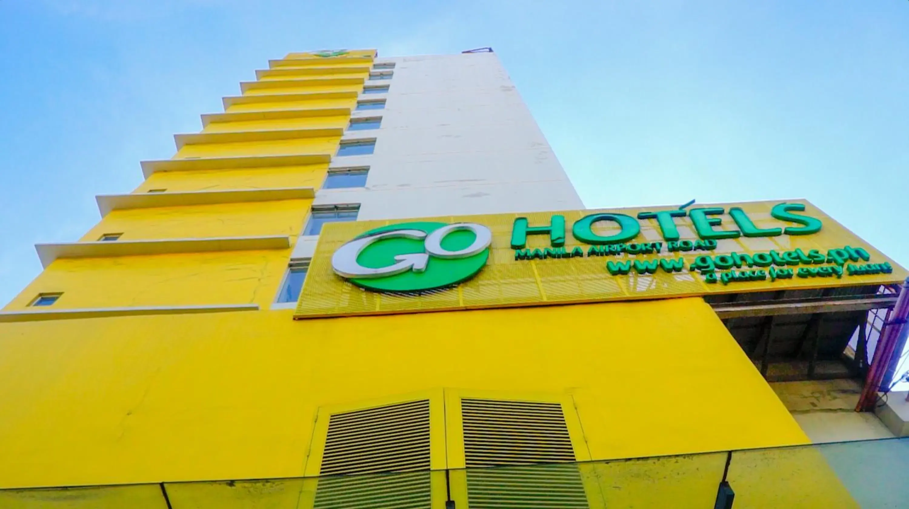 Property building in Go Hotels Manila Airport Road Property building in Go Hotels Manila Airport Road