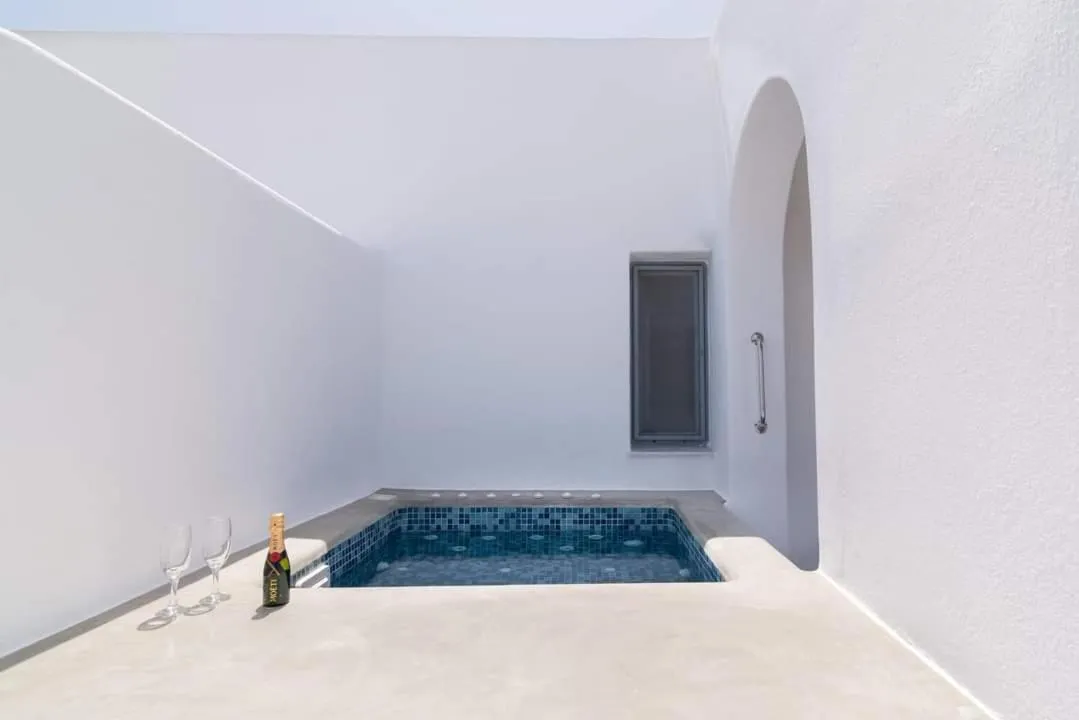 Swimming pool in Pancratium Villas & Suites