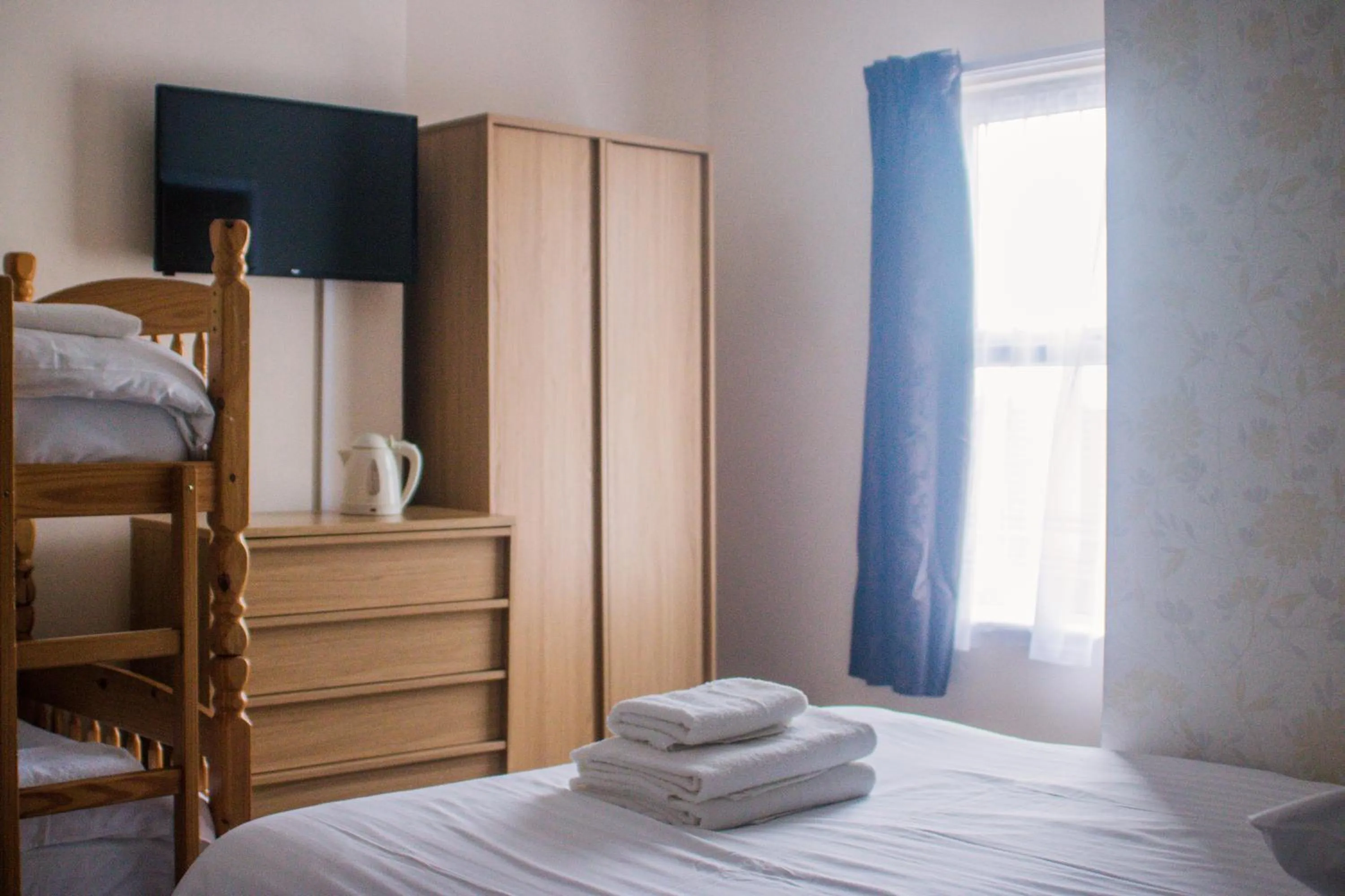 Bed in Wellesley Park Hotel