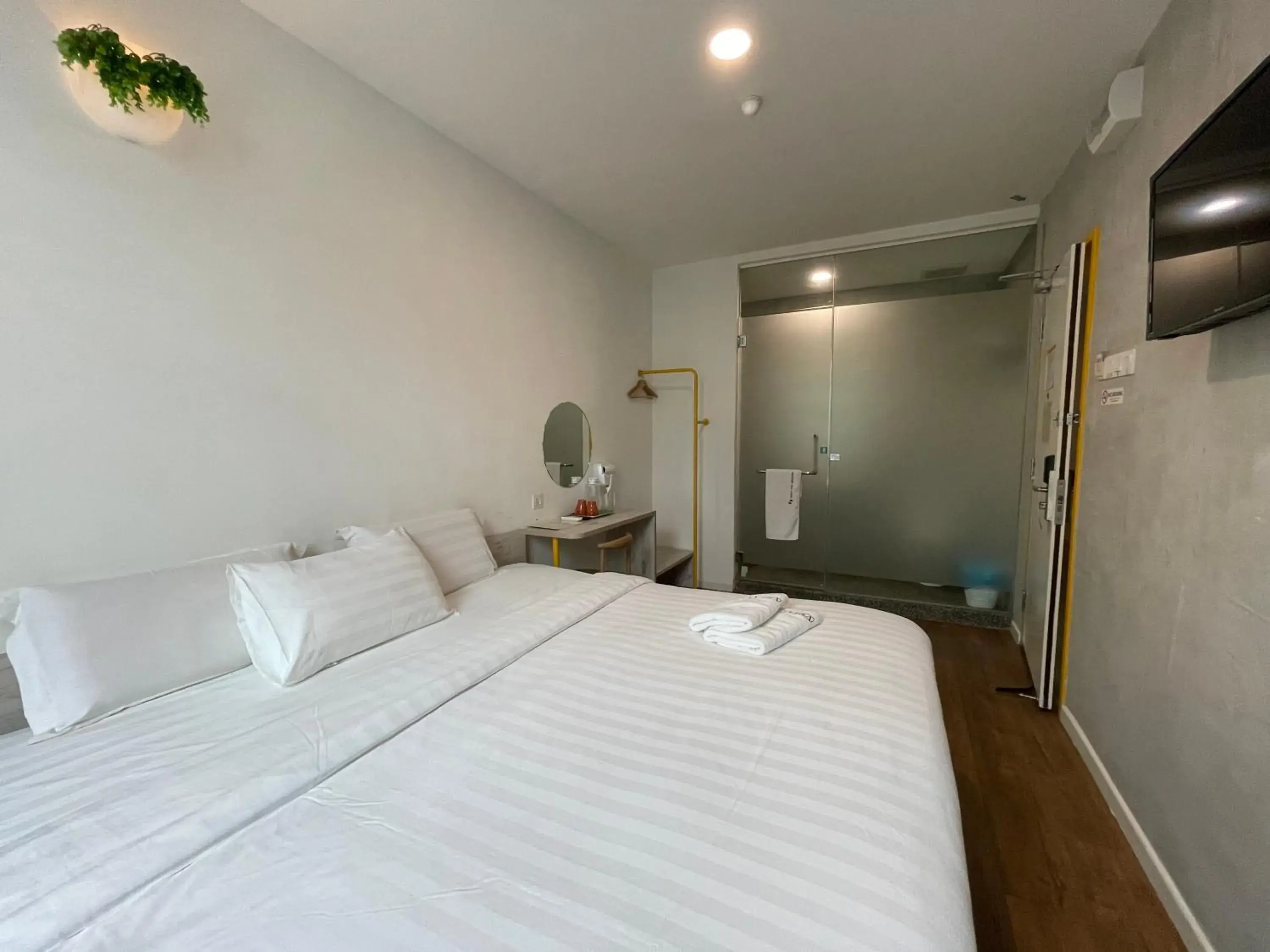 Bedroom, Bed in Vrest Hotel Bedroom, Bed in Vrest Hotel