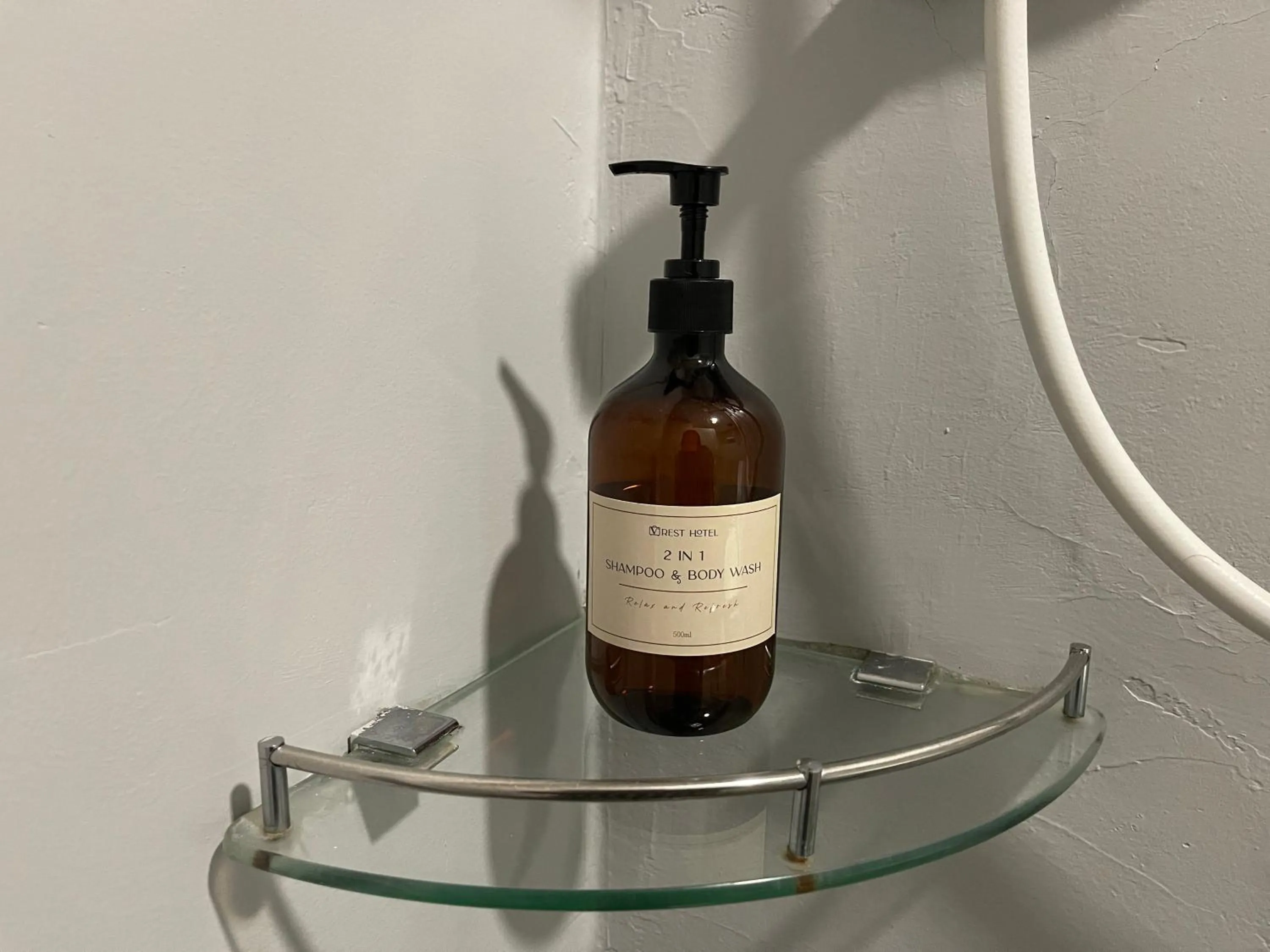 Toilet in Vrest Hotel