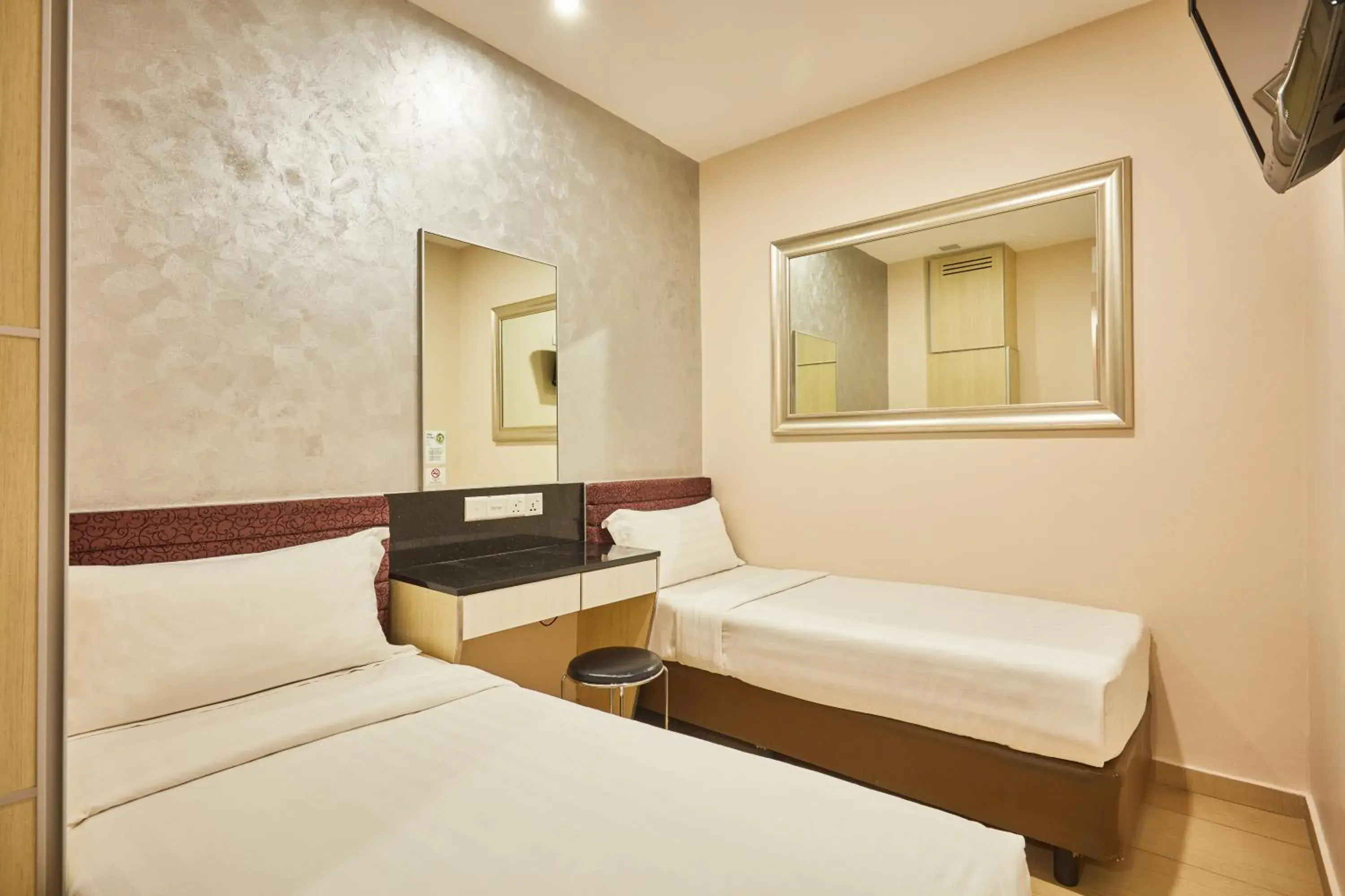 Bed in ibis budget Singapore Mount Faber Bed in ibis budget Singapore Mount Faber