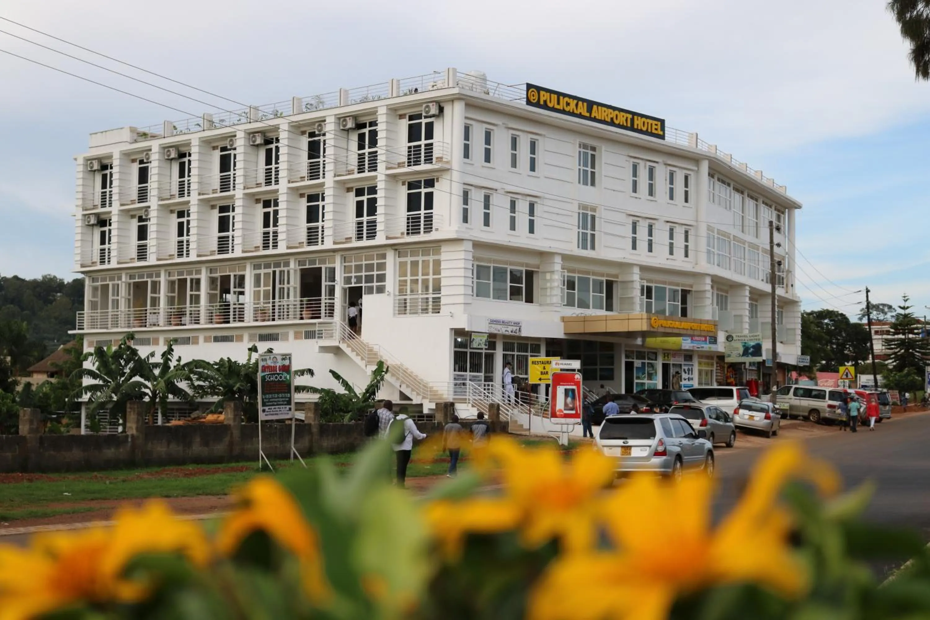 Property building in Pulickal Airport Hotel
