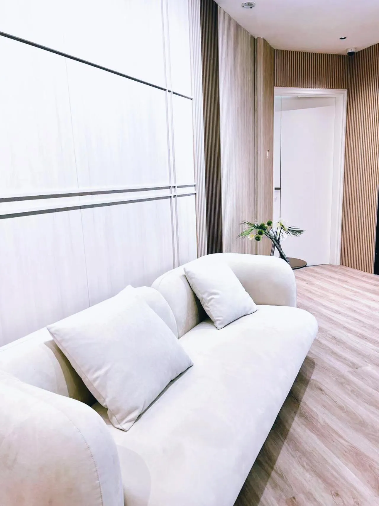 Lobby or reception in Rest Bugis Hotel