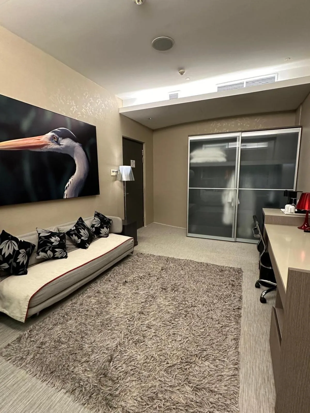 Area and facilities in D'Hotel Singapore managed by The Ascott Limited