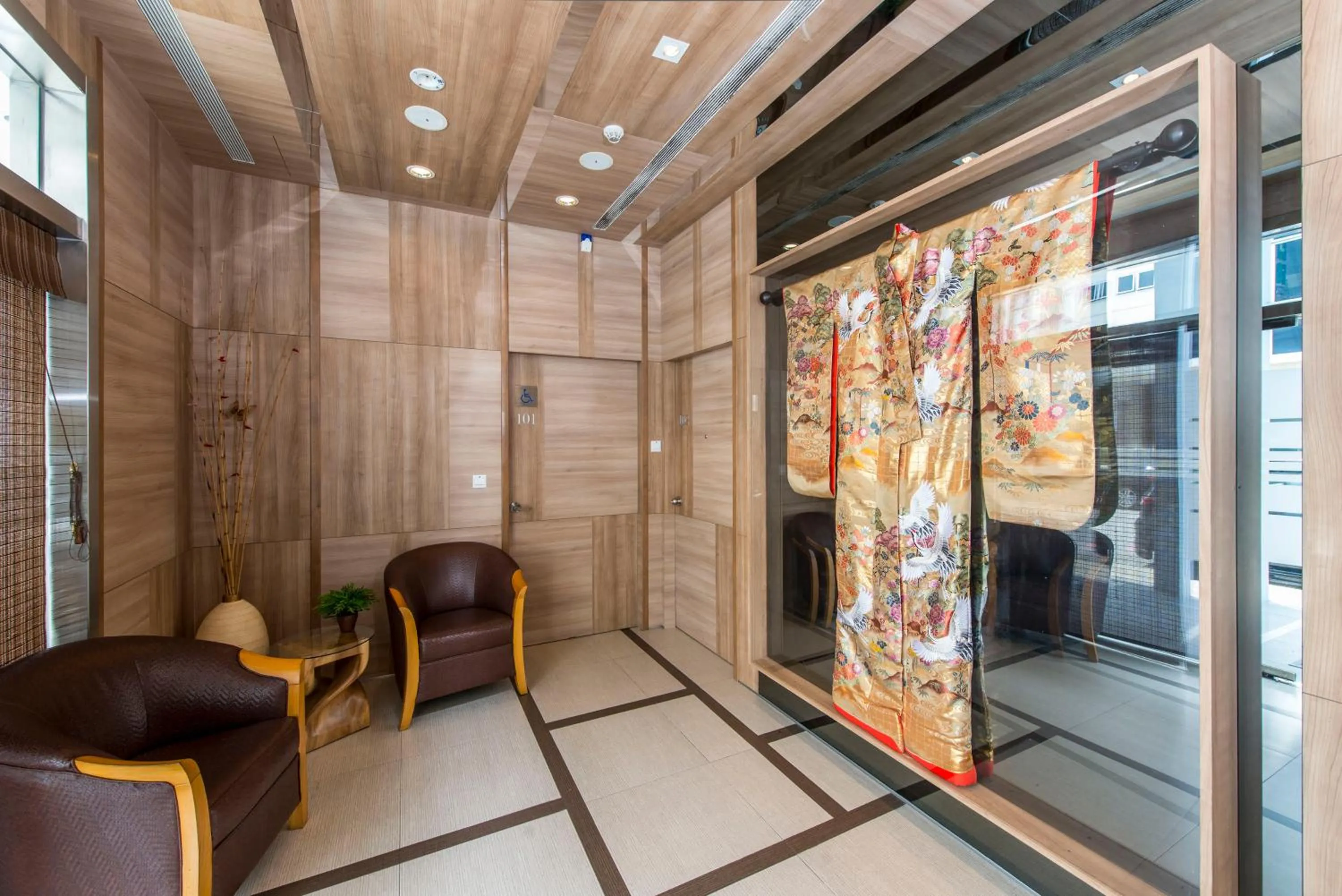 Decorative detail in Hotel 81 Osaka