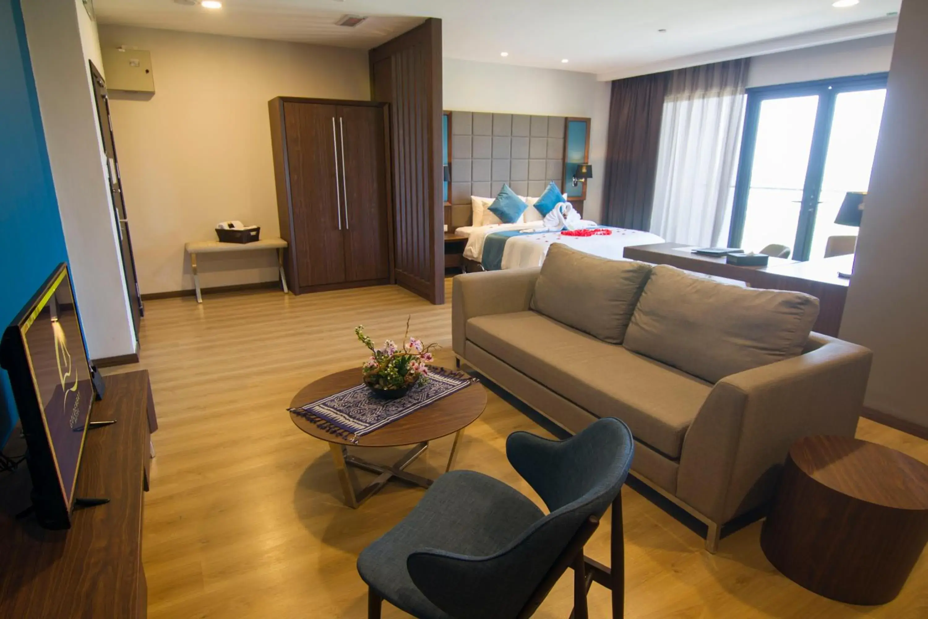 Photo of the whole room in Goldenbay Hotel Photo of the whole room in Goldenbay Hotel