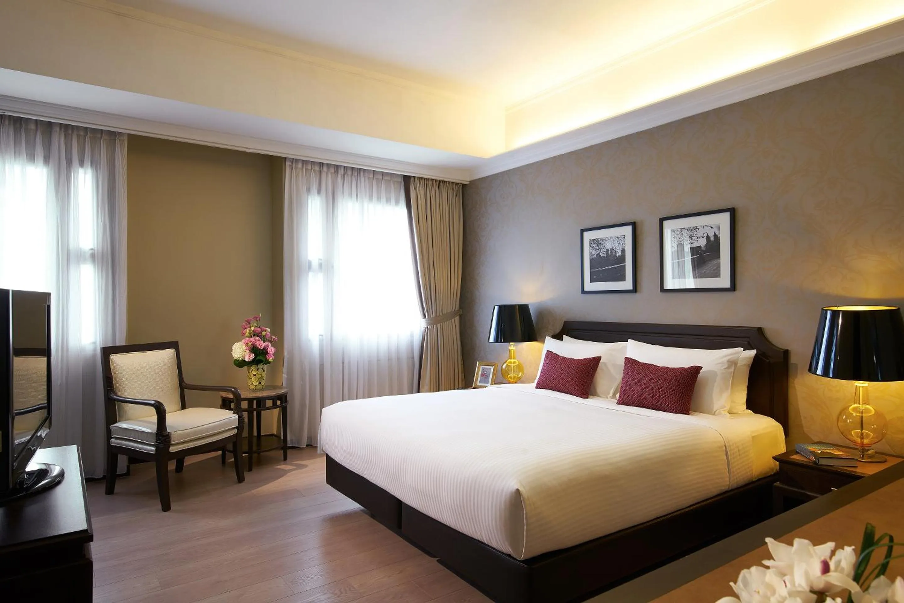 Day, Bed in Orchard Parksuites by Far East Hospitality