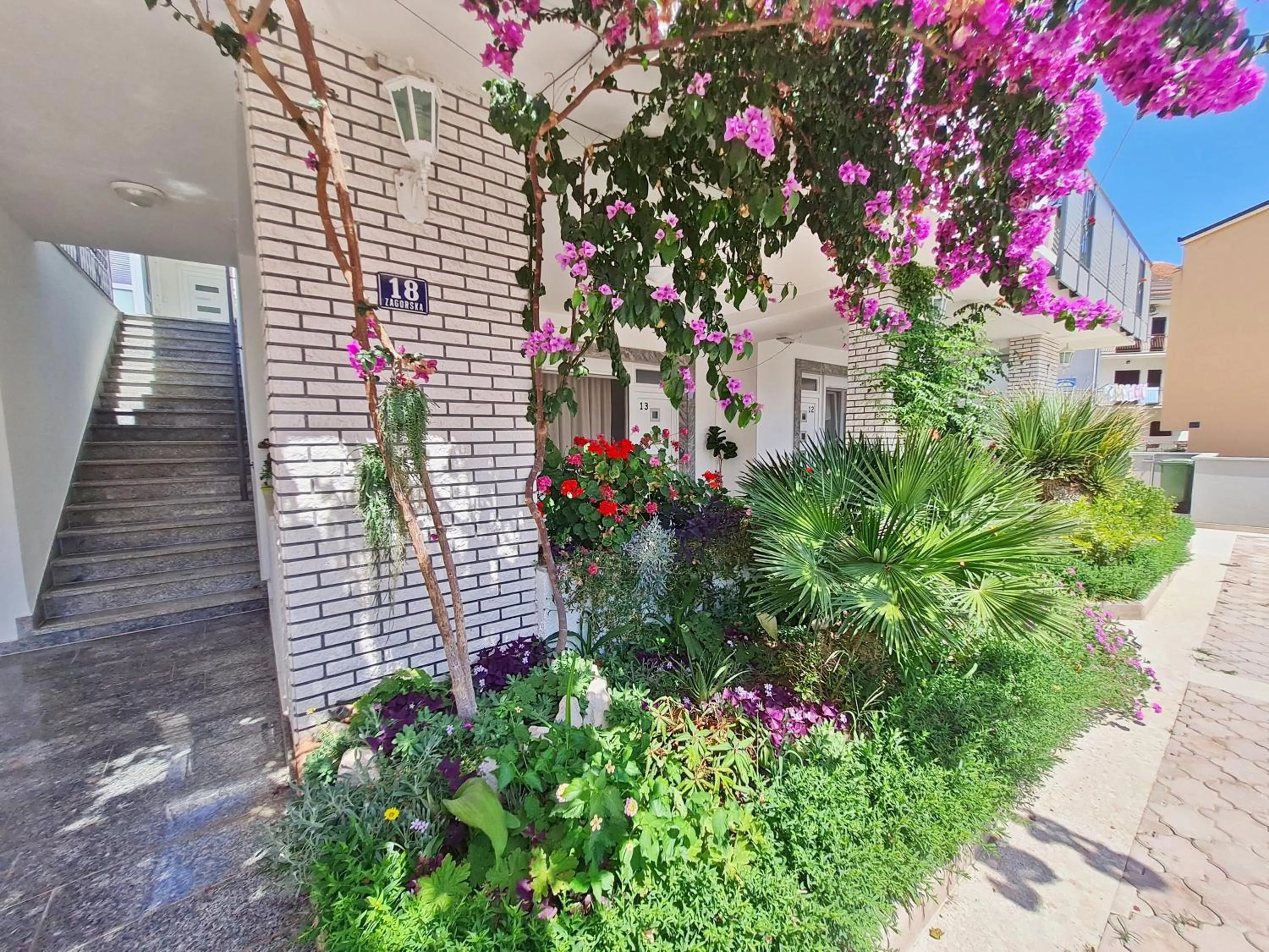 Property building in AB Villa Podstrana