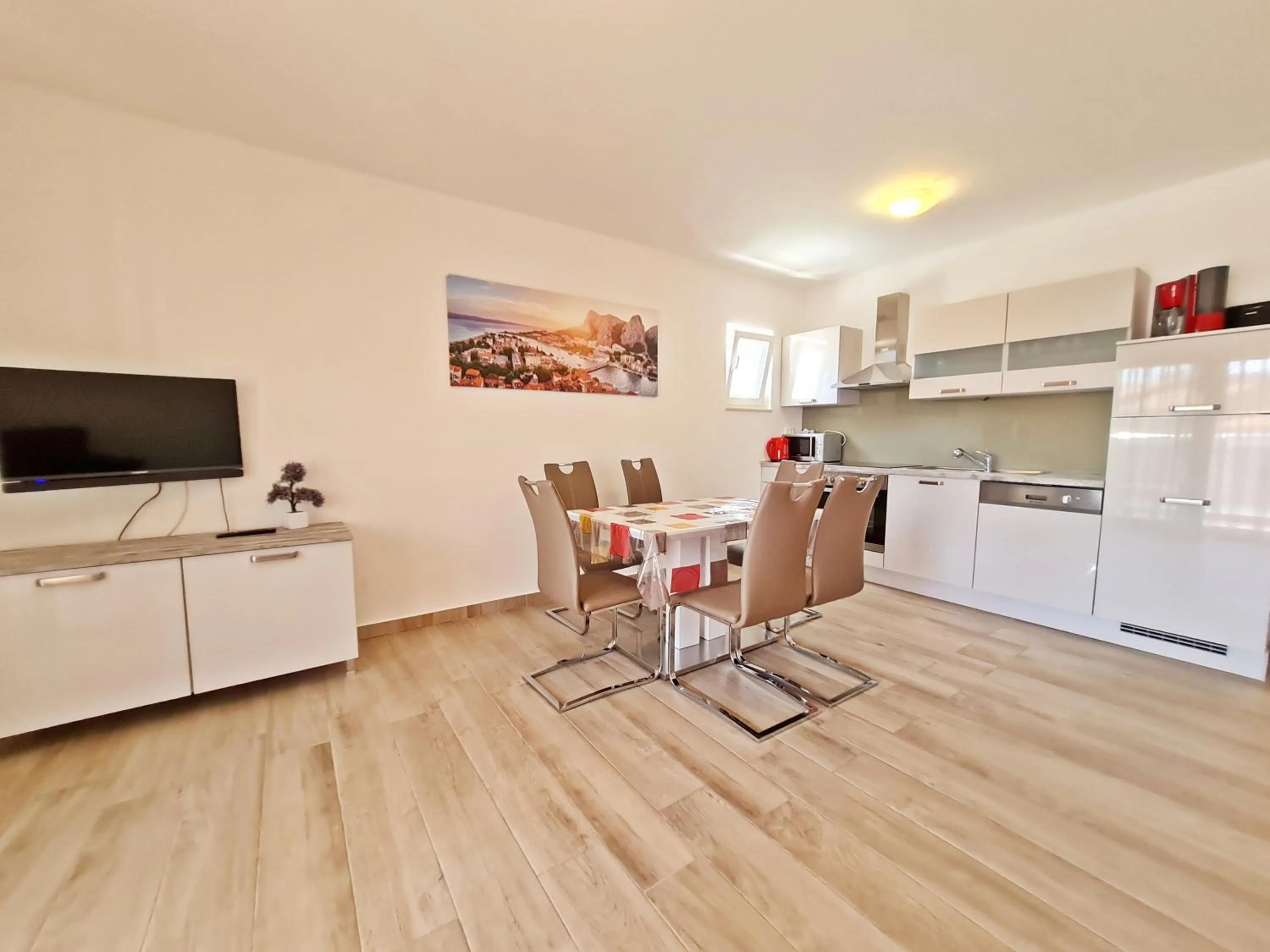 Kitchen or kitchenette in AB Villa Podstrana