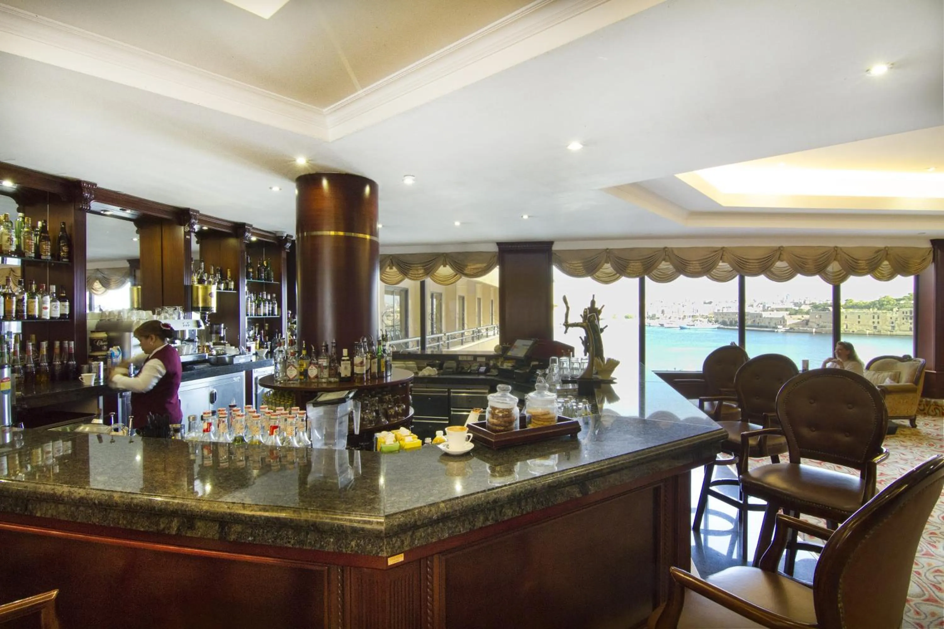 Lounge or bar in Grand Hotel Excelsior