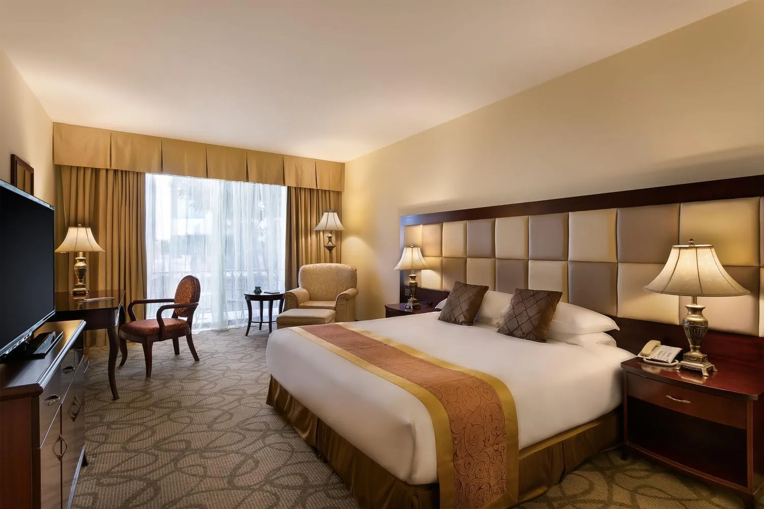 Bed in Grand Hotel Excelsior