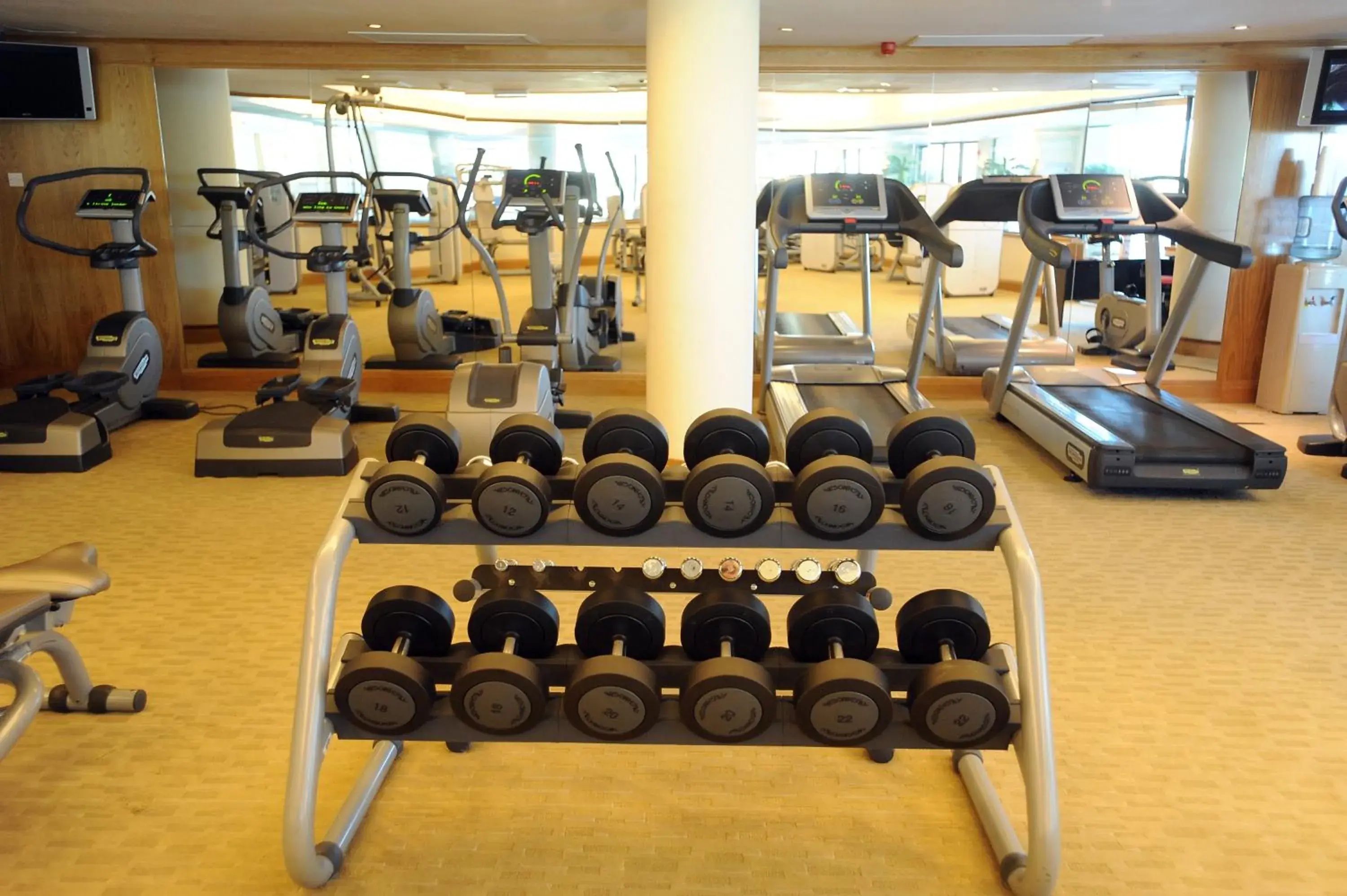 Fitness centre/facilities in Grand Hotel Excelsior Fitness centre/facilities in Grand Hotel Excelsior