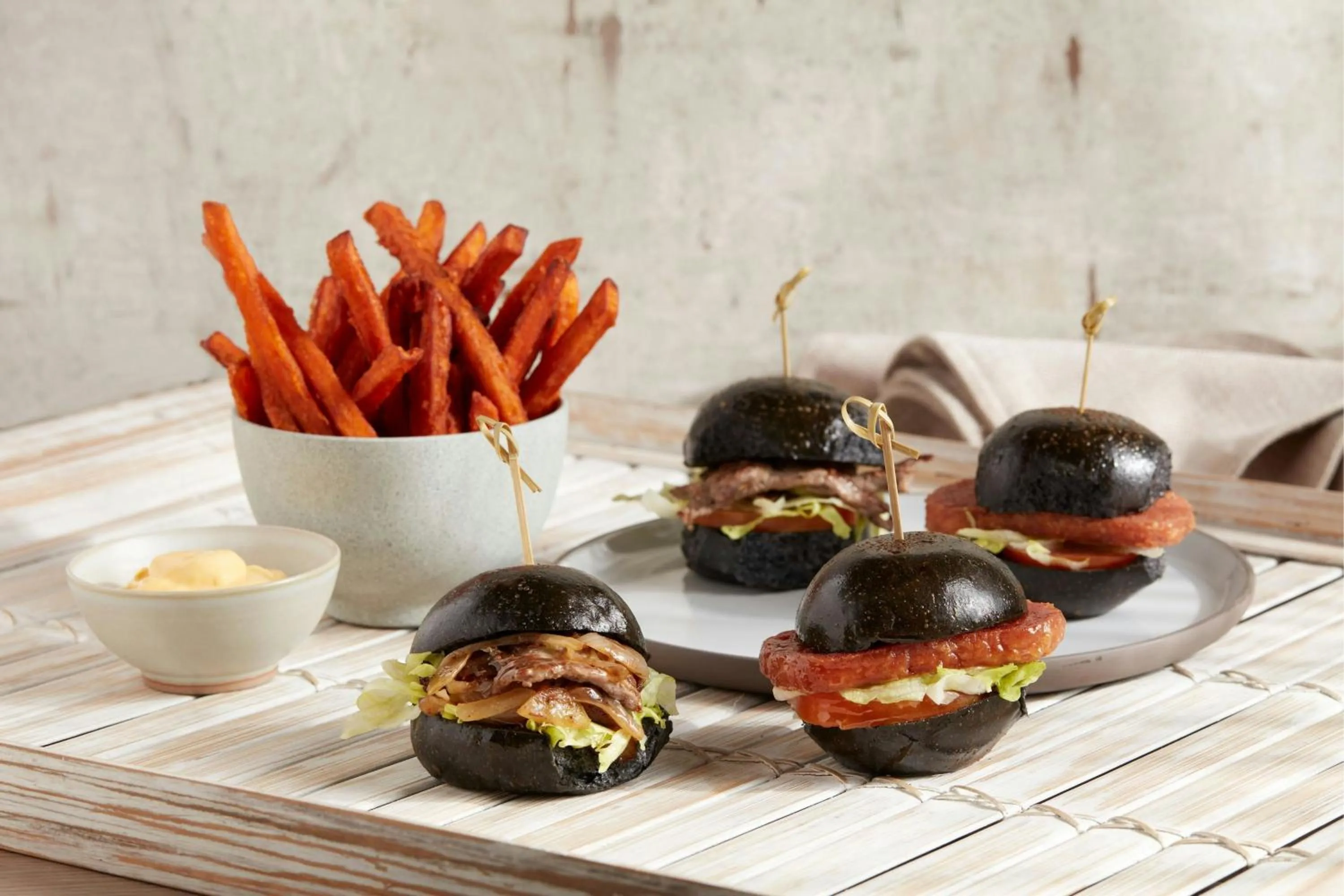 Restaurant/places to eat in Four Points by Sheraton Singapore, Riverview