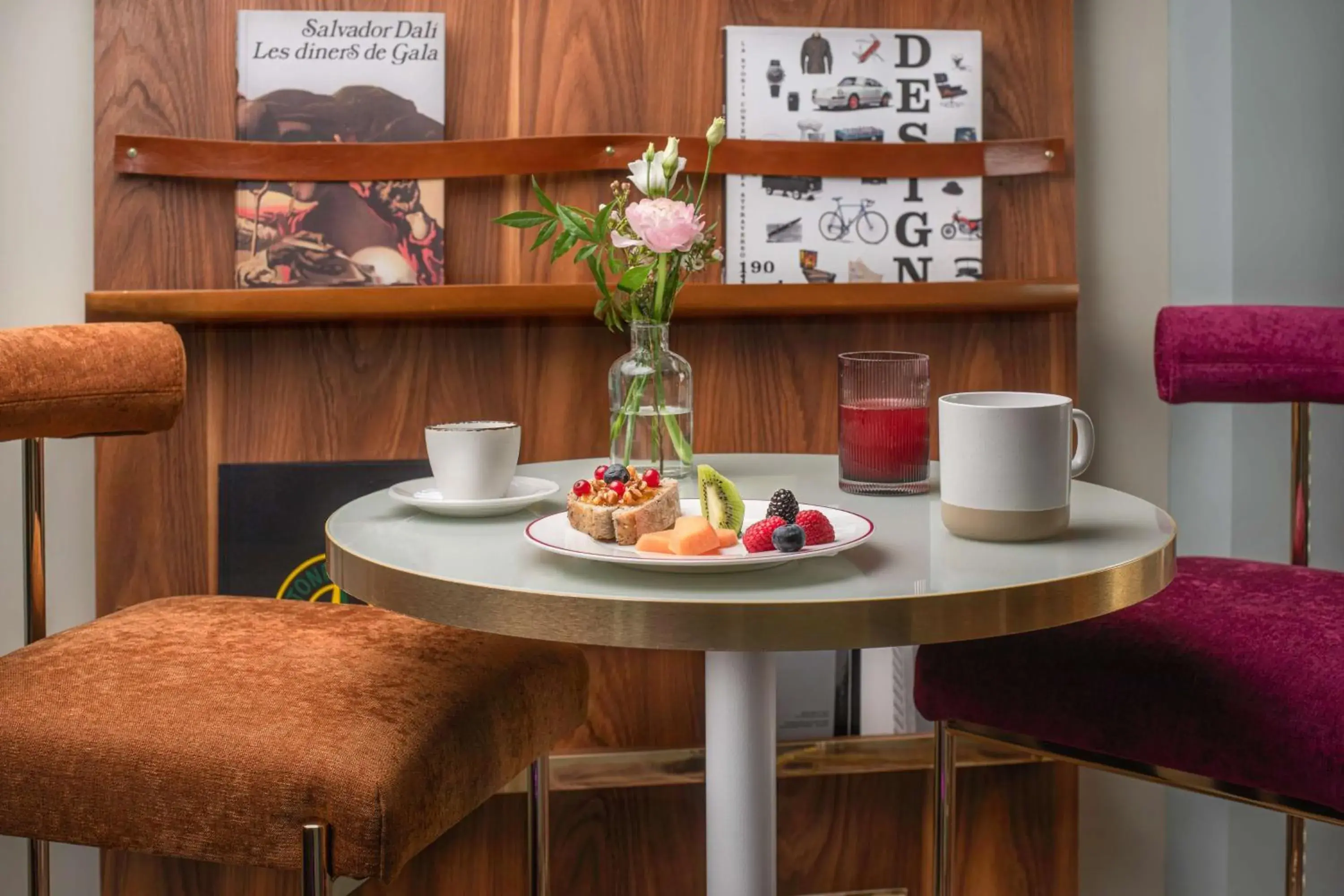 Lobby or reception in Avani Palazzo Moscova Milan Hotel Lobby or reception in Avani Palazzo Moscova Milan Hotel