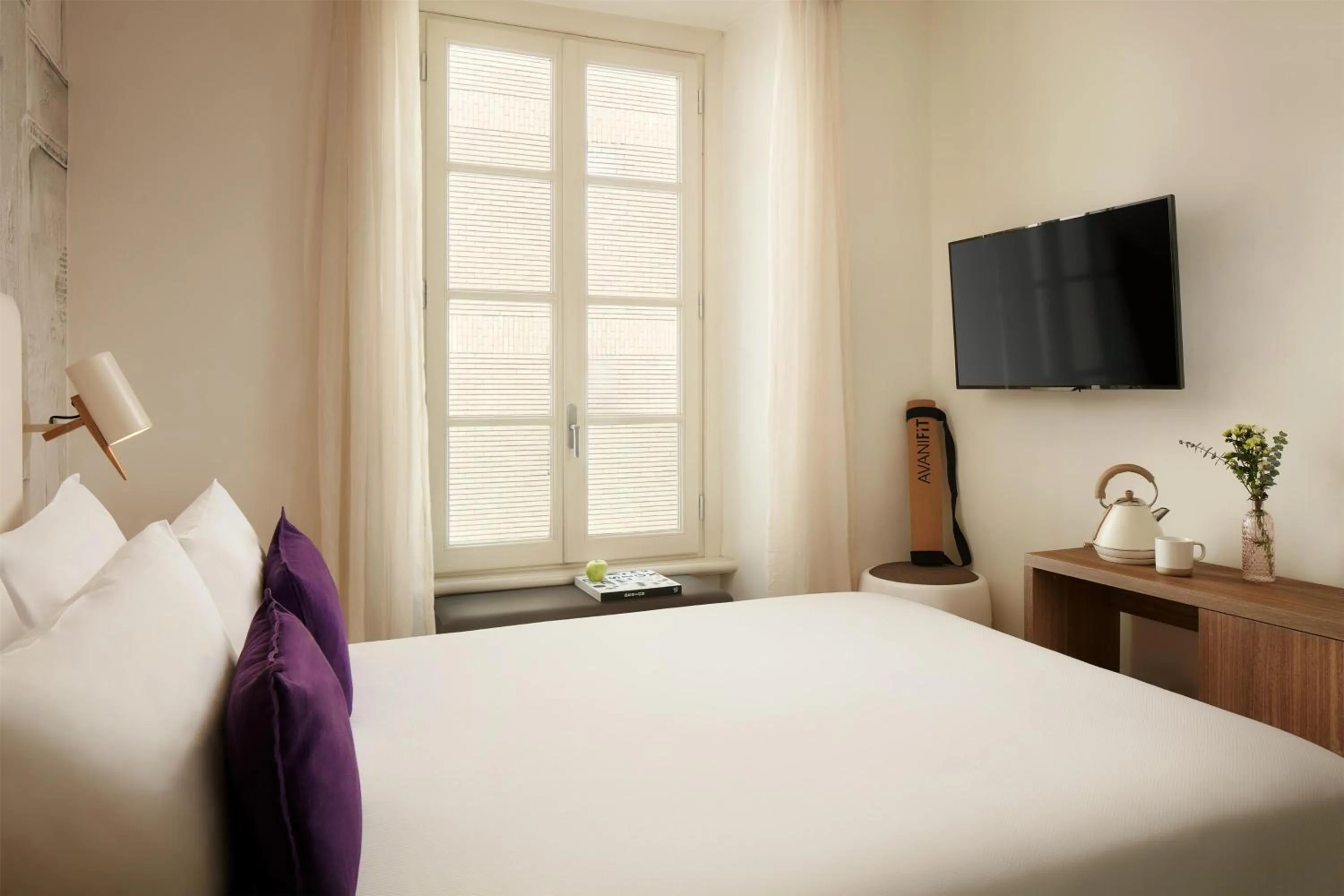 Bedroom, Bed in Avani Palazzo Moscova Milan Hotel