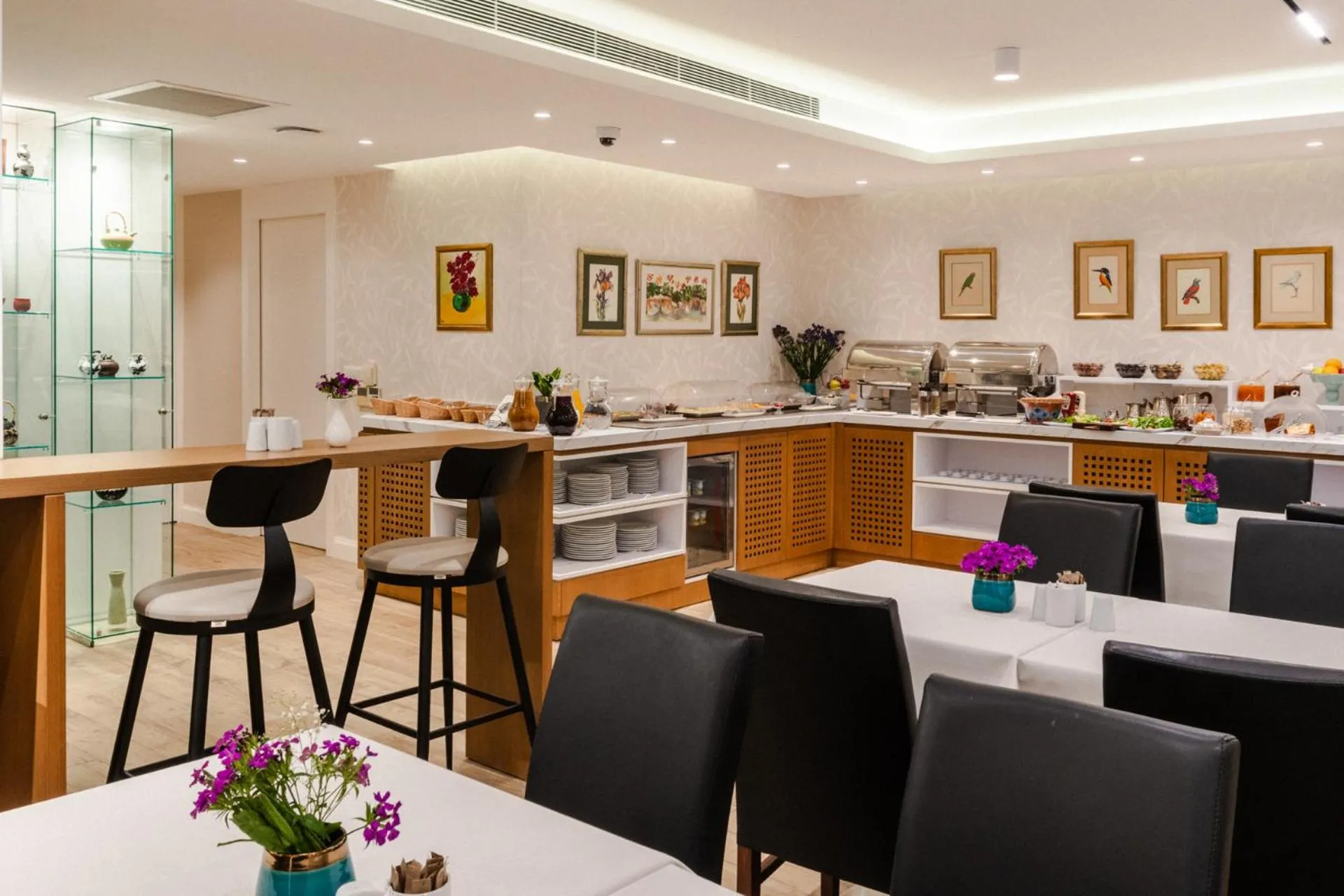 Breakfast in Cheya Deluxe Residence Nisantasi Istanbul City Center