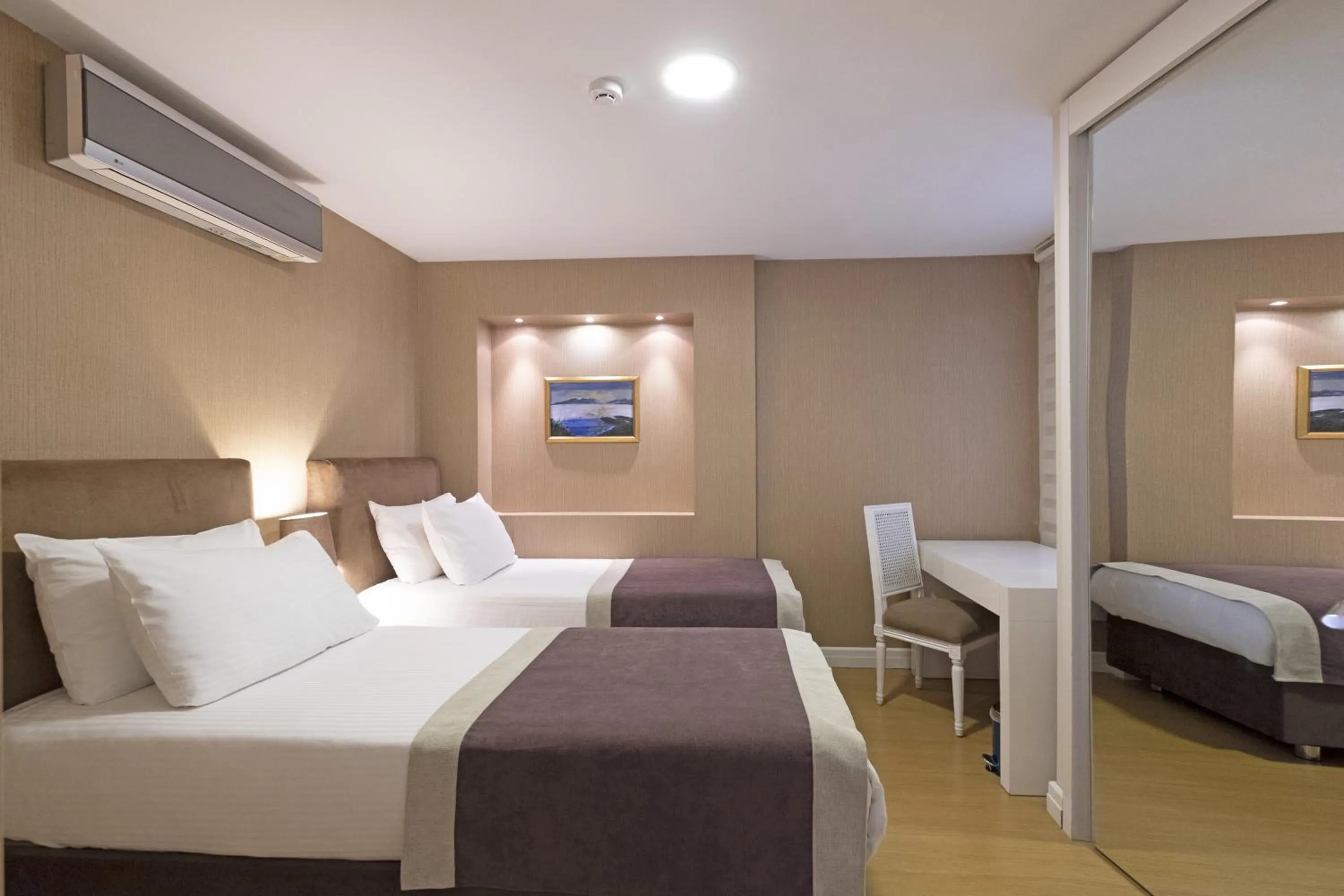 Bed in Cheya Deluxe Residence Nisantasi Istanbul City Center