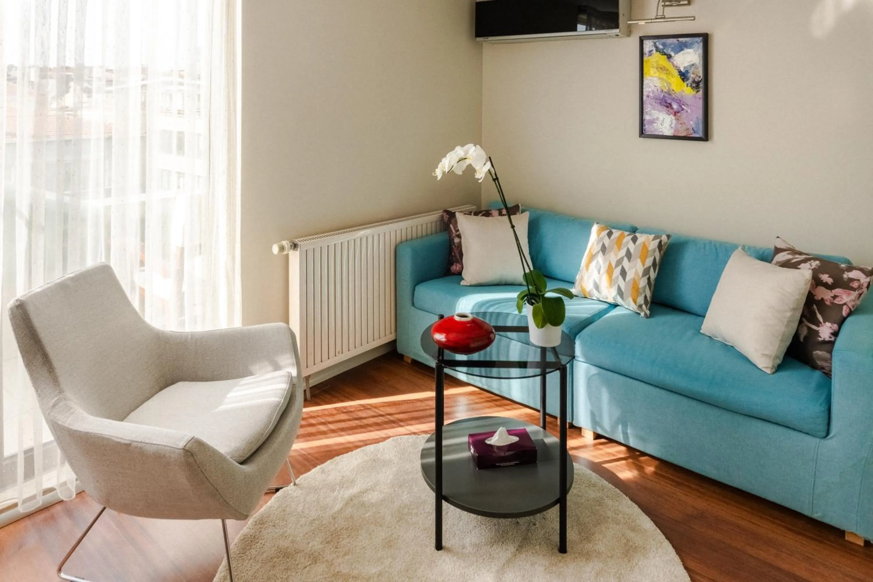 Living room in Cheya Deluxe Residence Nisantasi Istanbul City Center