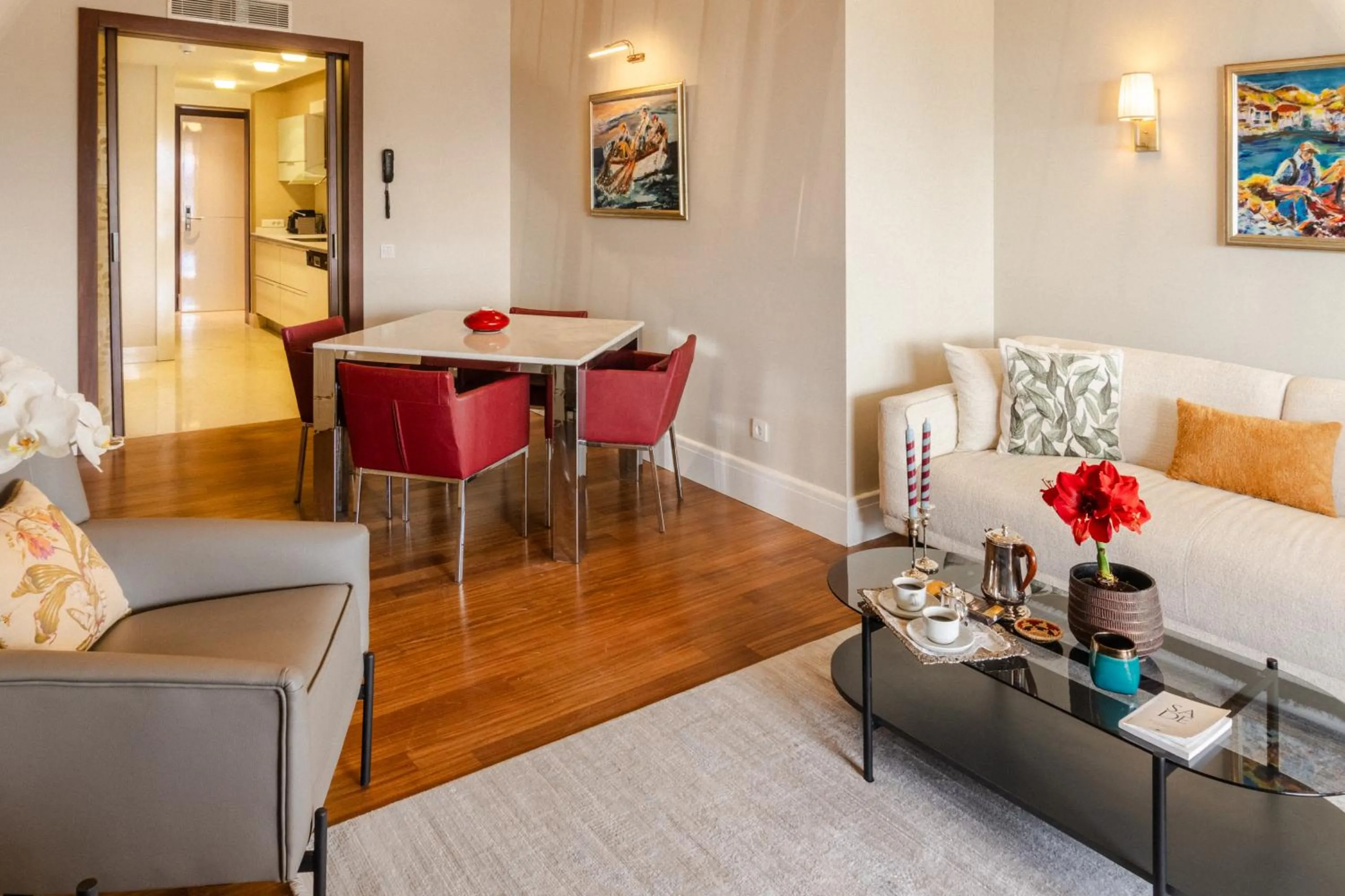 Living room in Cheya Deluxe Residence Nisantasi Istanbul City Center