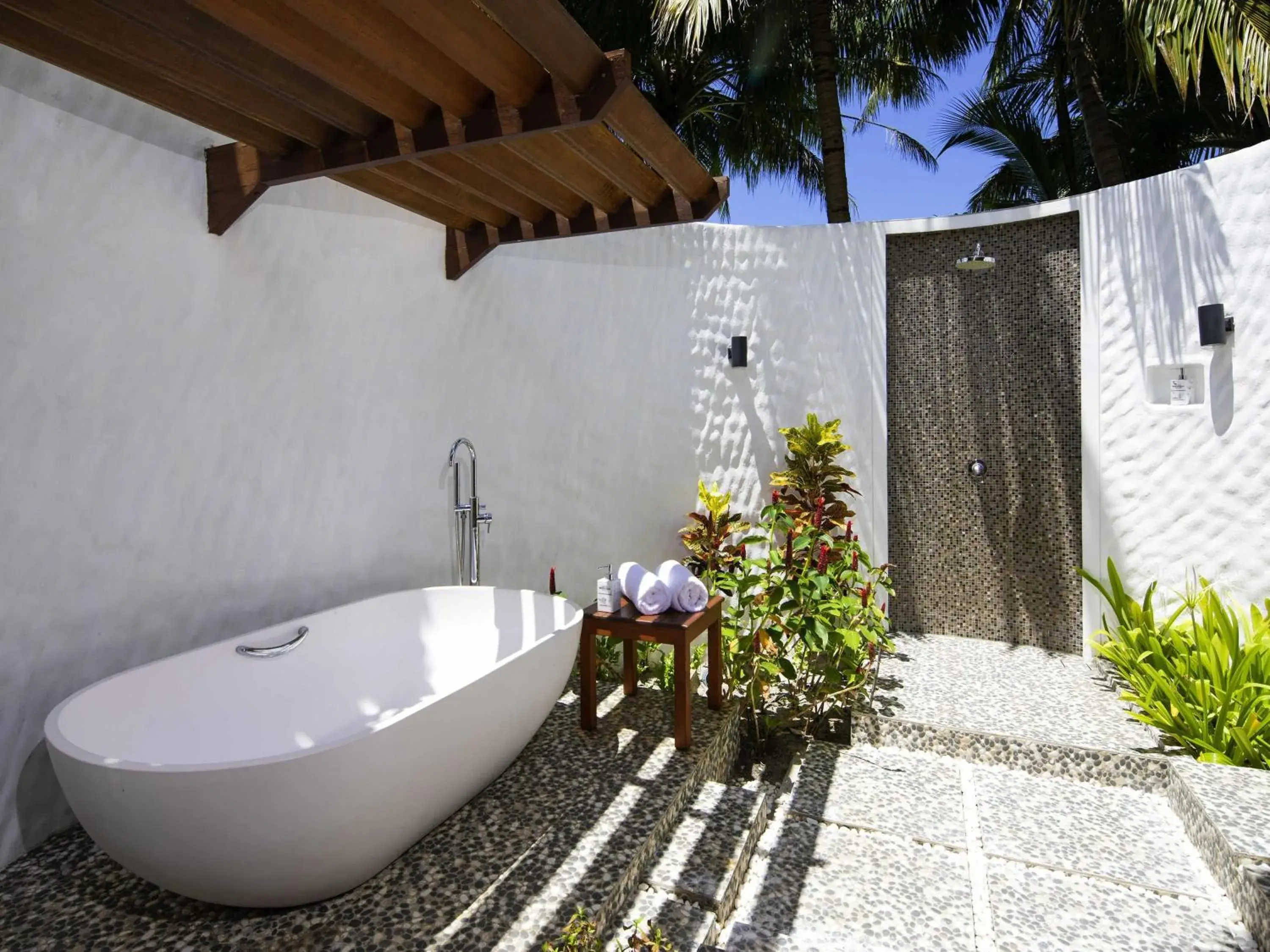 Bedroom in Mercure Maldives Kooddoo - Adults-Only Escape - 50 percent off Domestic Transfers Bedroom in Mercure Maldives Kooddoo - Adults-Only Escape - 50 percent off Domestic Transfers