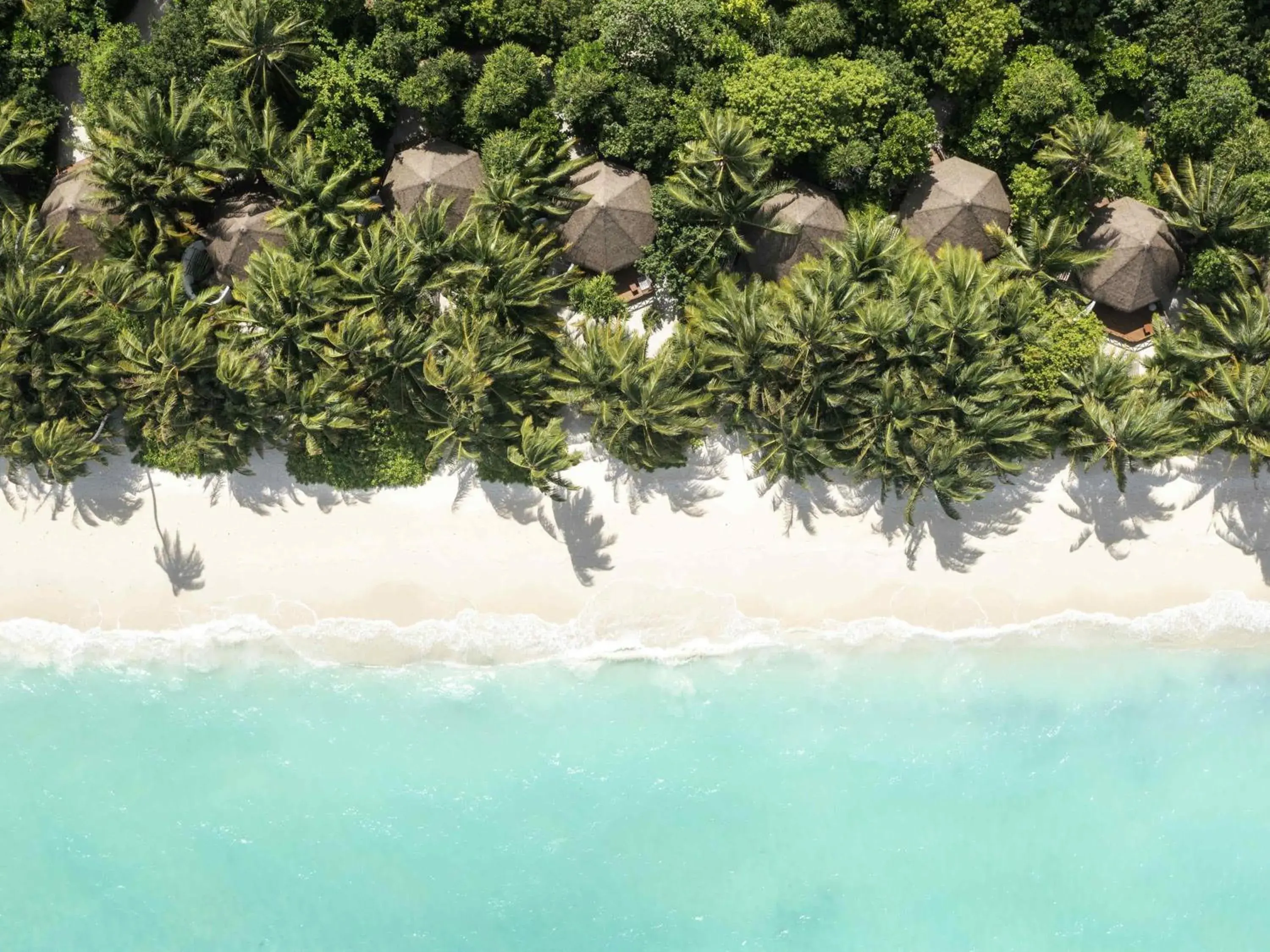 Property building in Mercure Maldives Kooddoo - Adults-Only Escape - 50 percent off Domestic Transfers Property building in Mercure Maldives Kooddoo - Adults-Only Escape - 50 percent off Domestic Transfers