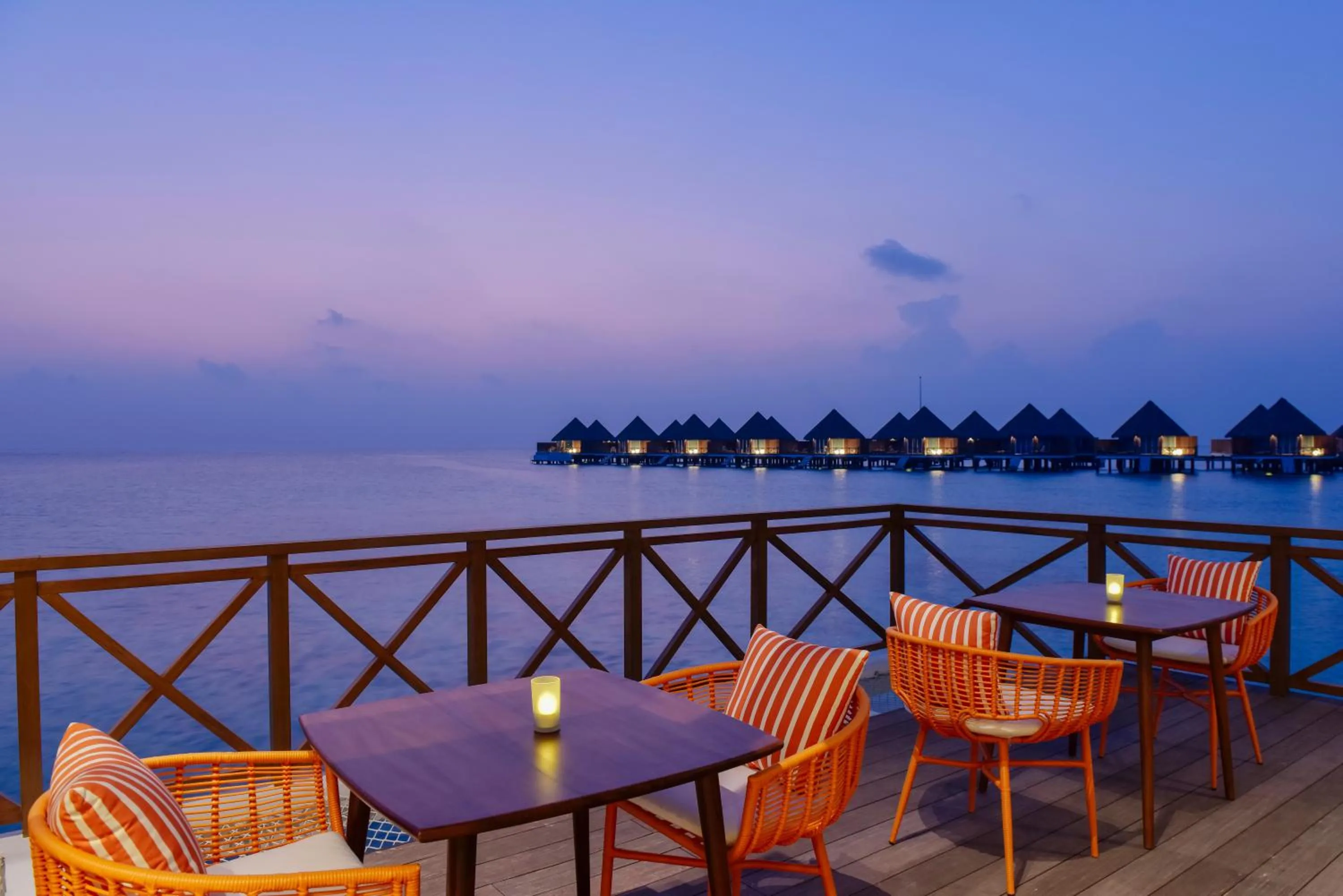 Lounge or bar in Mercure Maldives Kooddoo - Adults-Only Escape - 50 percent off Domestic Transfers