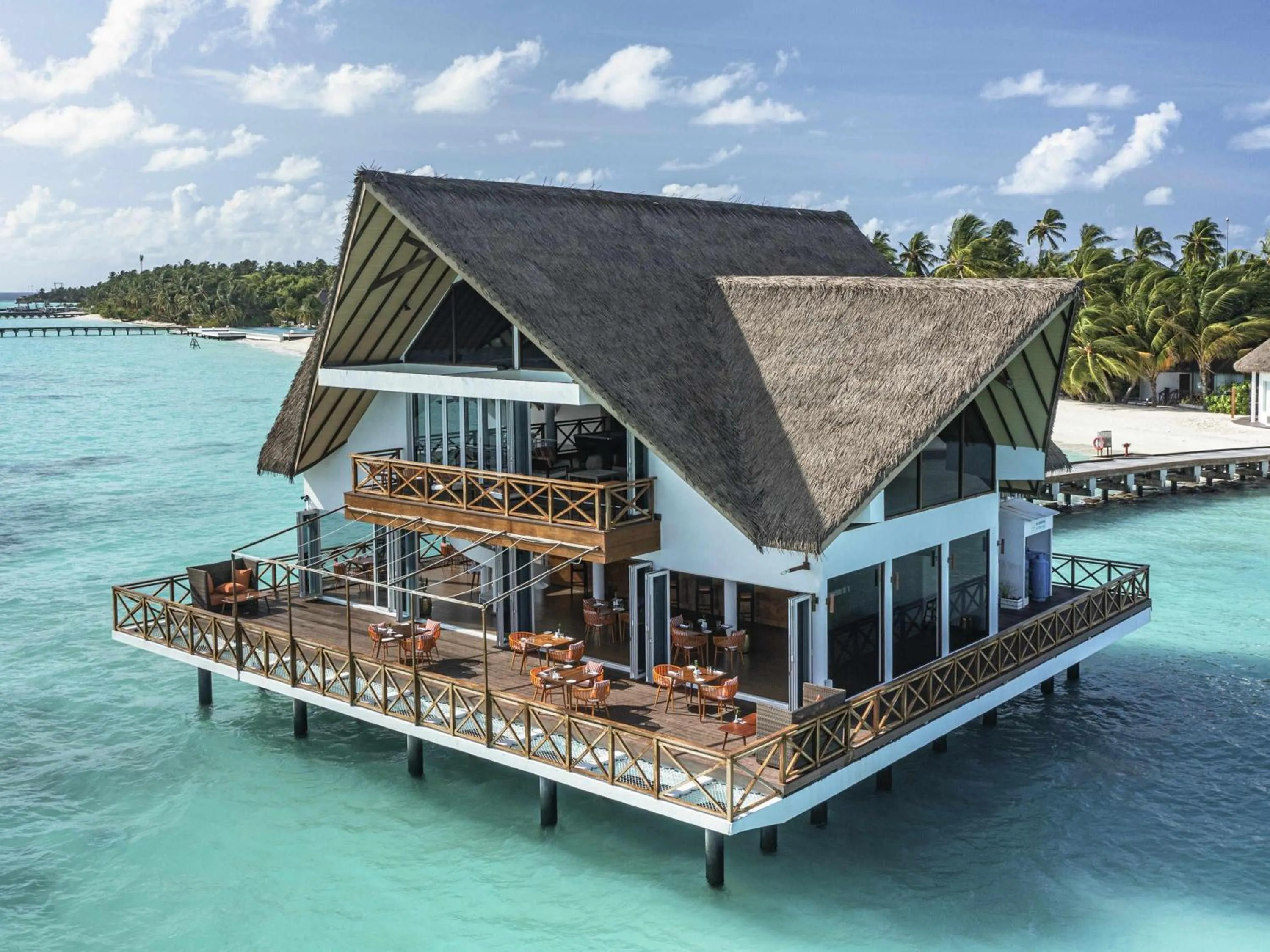 Restaurant/places to eat in Mercure Maldives Kooddoo - Adults-Only Escape - 50 percent off Domestic Transfers