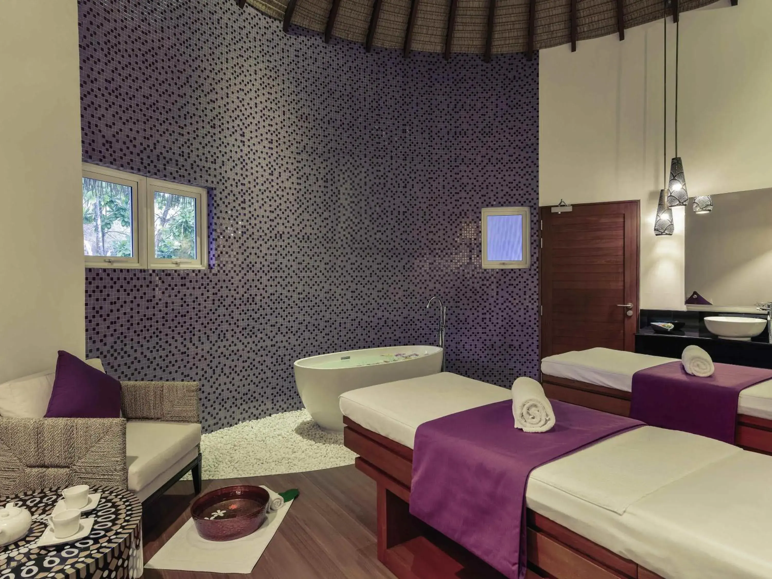 Spa and wellness centre/facilities, Bed in Mercure Maldives Kooddoo - Adults-Only Escape - 50 percent off Domestic Transfers Spa and wellness centre/facilities, Bed in Mercure Maldives Kooddoo - Adults-Only Escape - 50 percent off Domestic Transfers