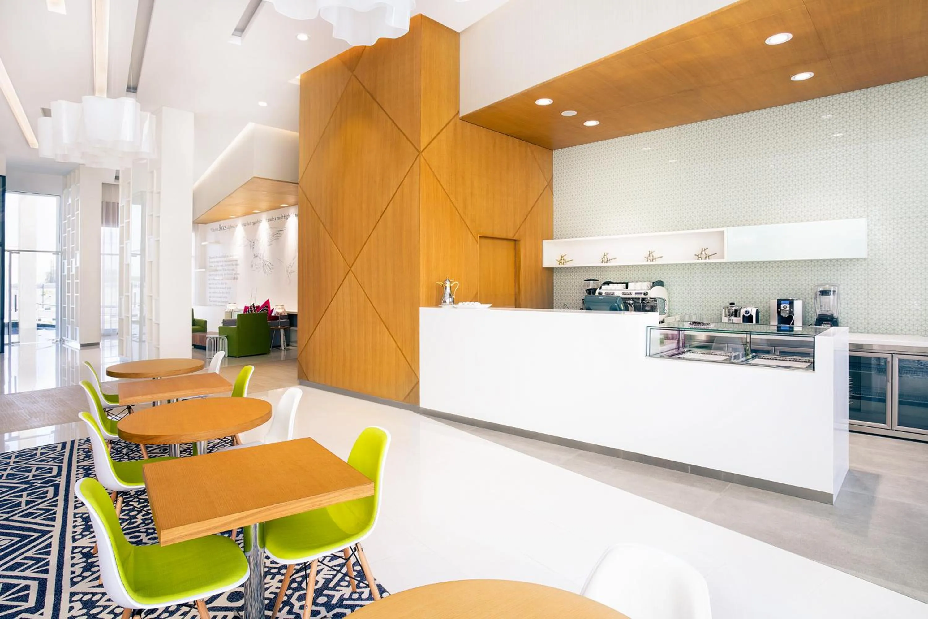 Lounge or bar in Mercure Sohar