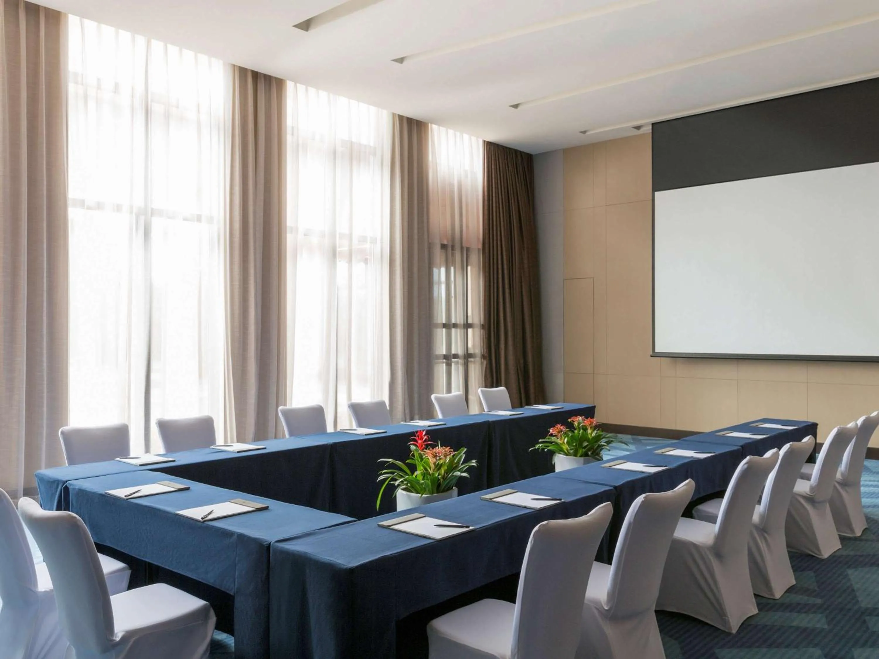 On site, Business Area/Conference Room in Pullman Nanchang Sunac