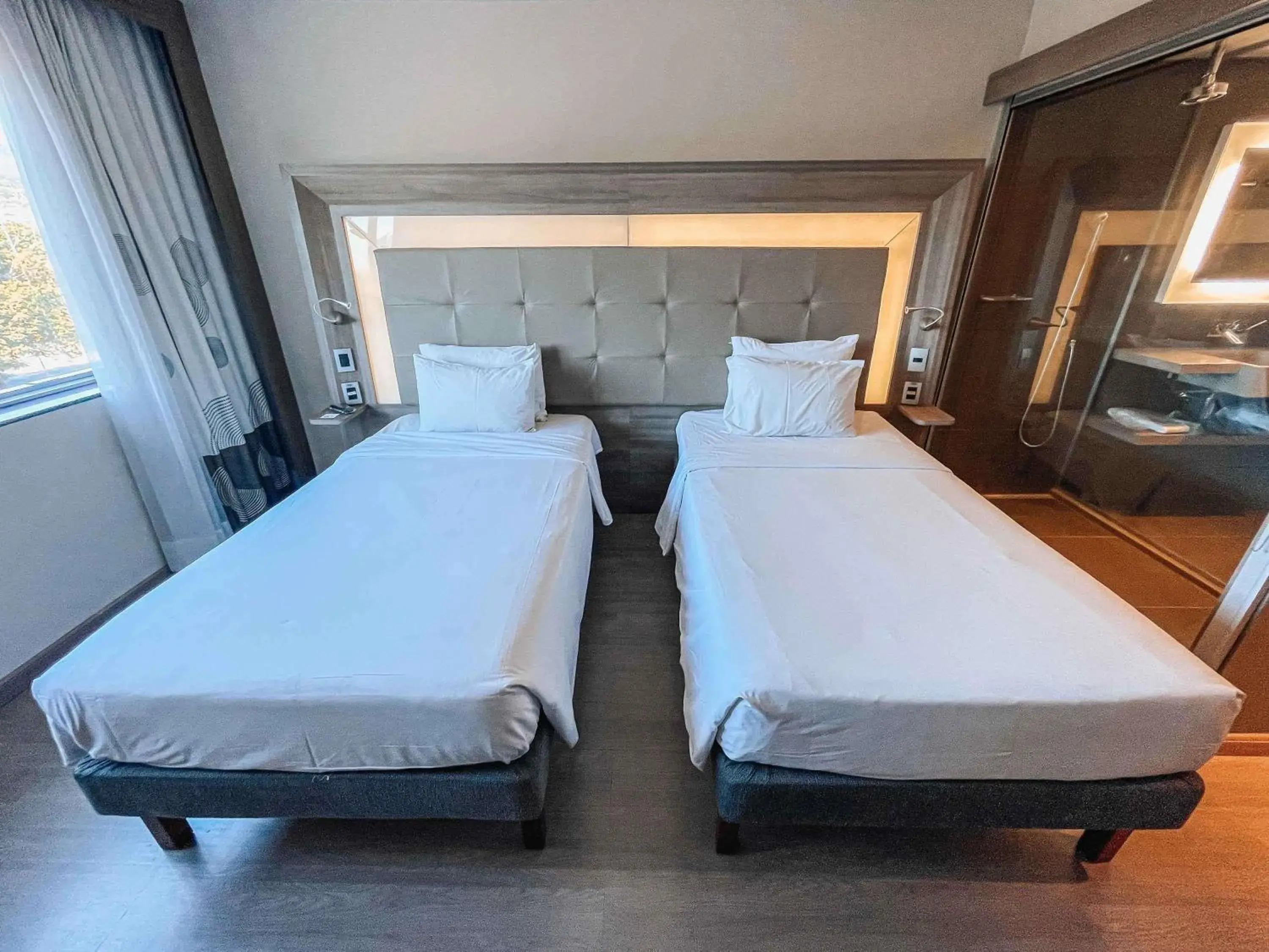 Superior Apartment with Twin Beds in Novotel RJ Praia de Botafogo Superior Apartment with Twin Beds in Novotel RJ Praia de Botafogo