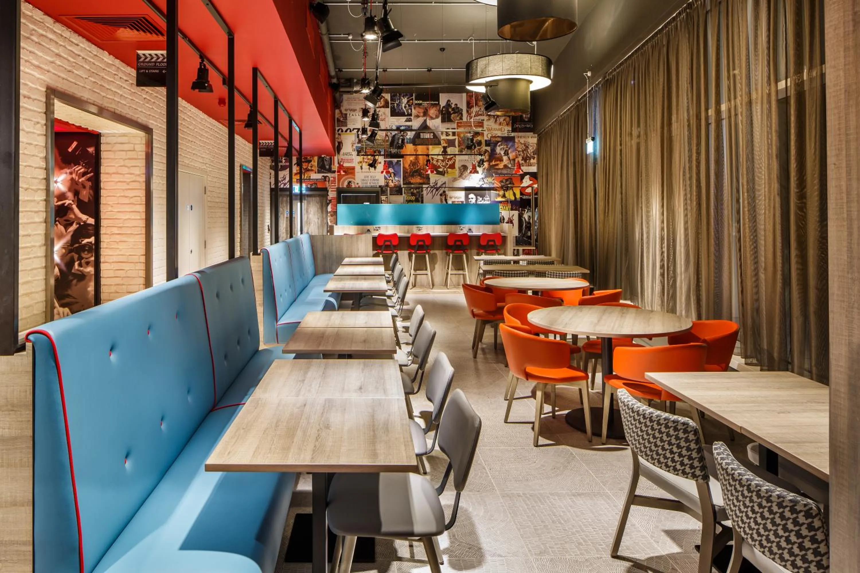 Restaurant/places to eat in ibis Styles London Ealing