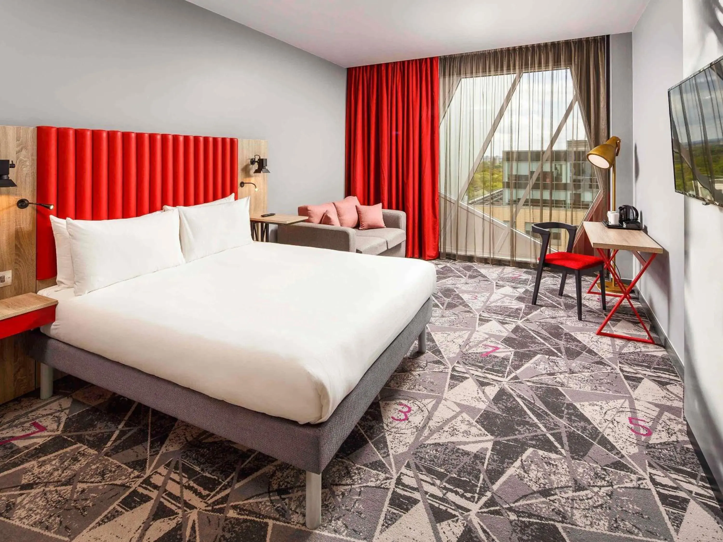 Bedroom, Bed in ibis Styles London Ealing Bedroom, Bed in ibis Styles London Ealing