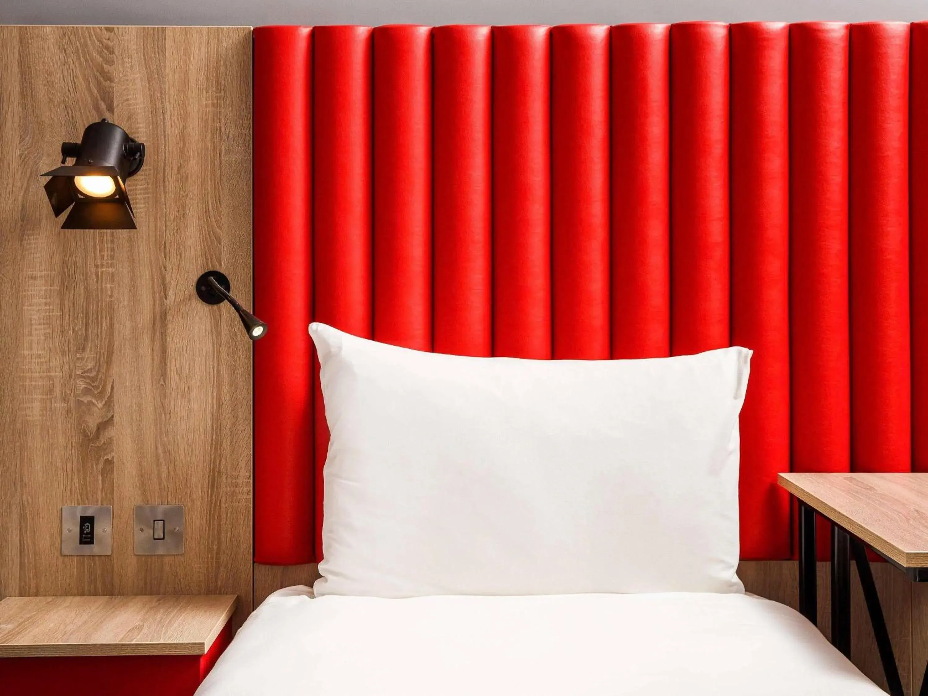 Bedroom, Bed in ibis Styles London Ealing Bedroom, Bed in ibis Styles London Ealing