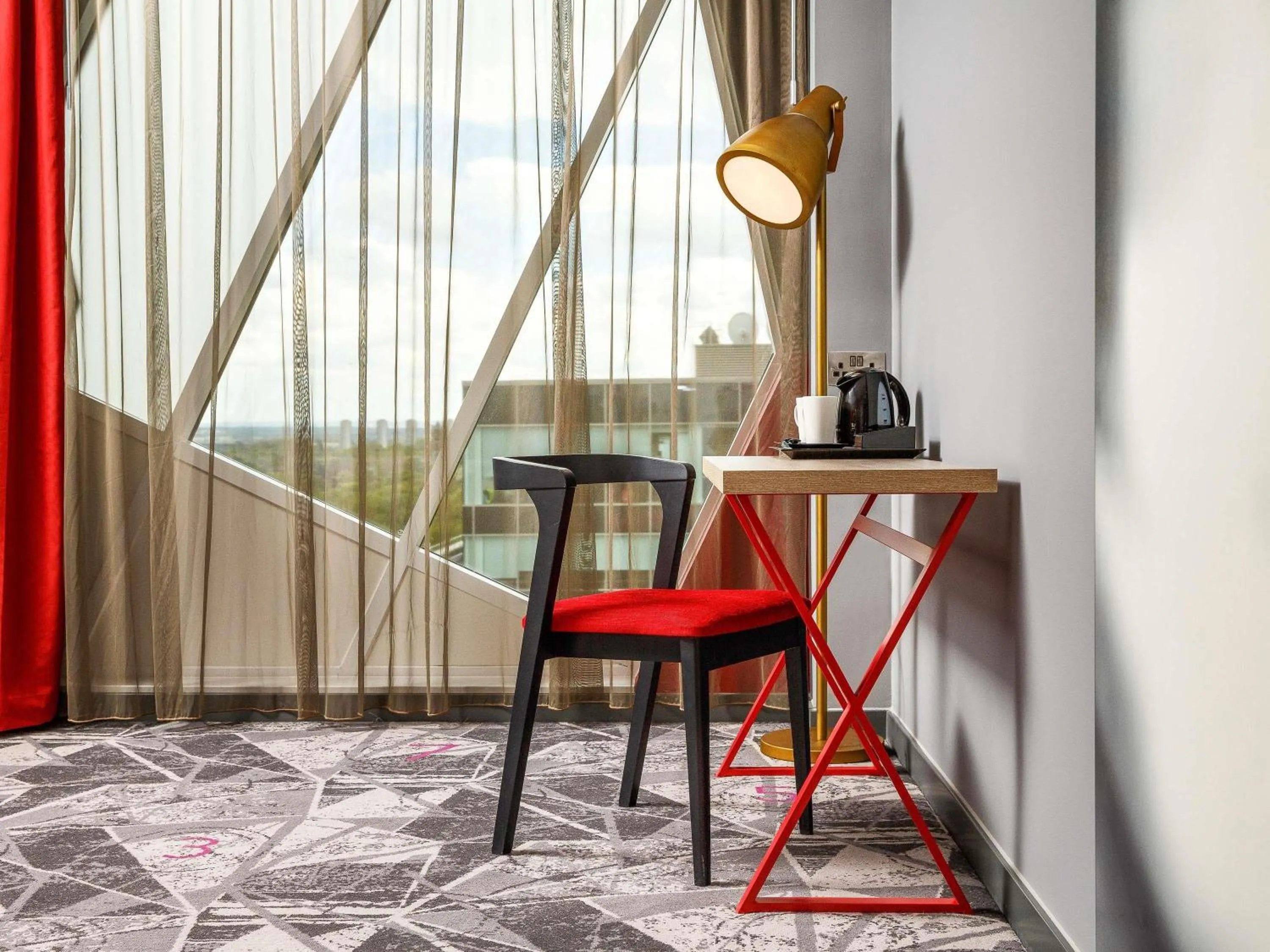 Bedroom in ibis Styles London Ealing