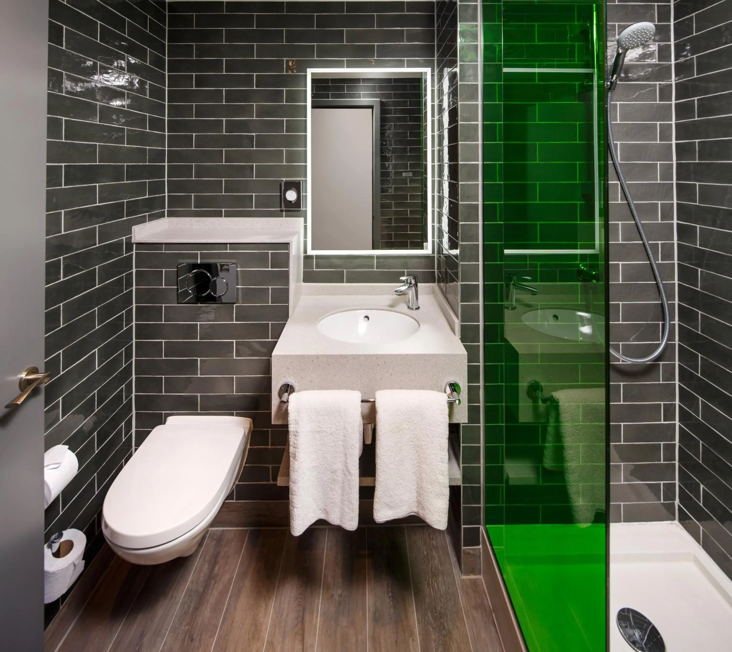 Property building in ibis Styles London Ealing Property building in ibis Styles London Ealing